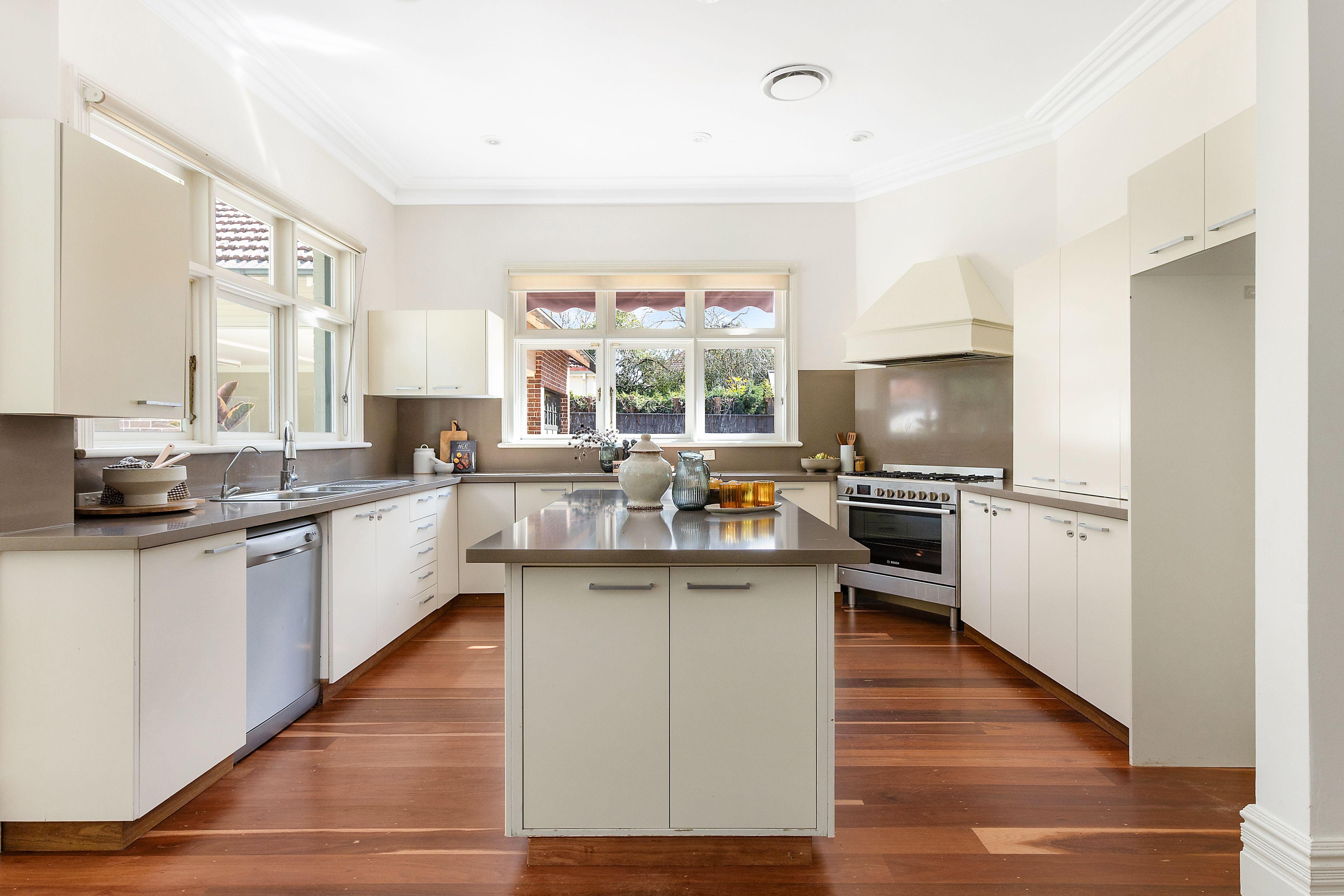House for Sale: North Wahroonga, NSW 2076, NSW, 2076