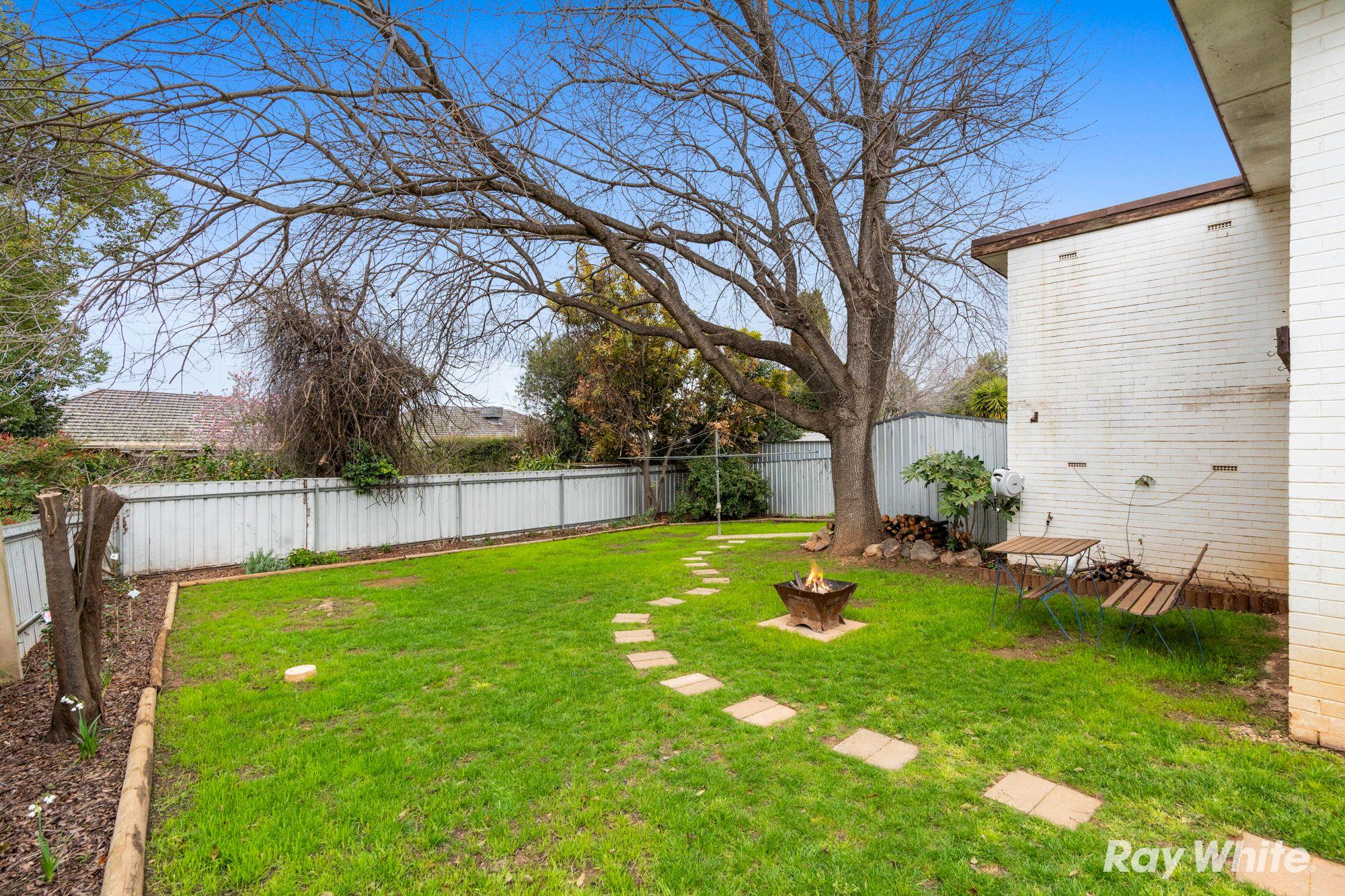 House for Sale: Kooringal, NSW 2650, NSW, 2650