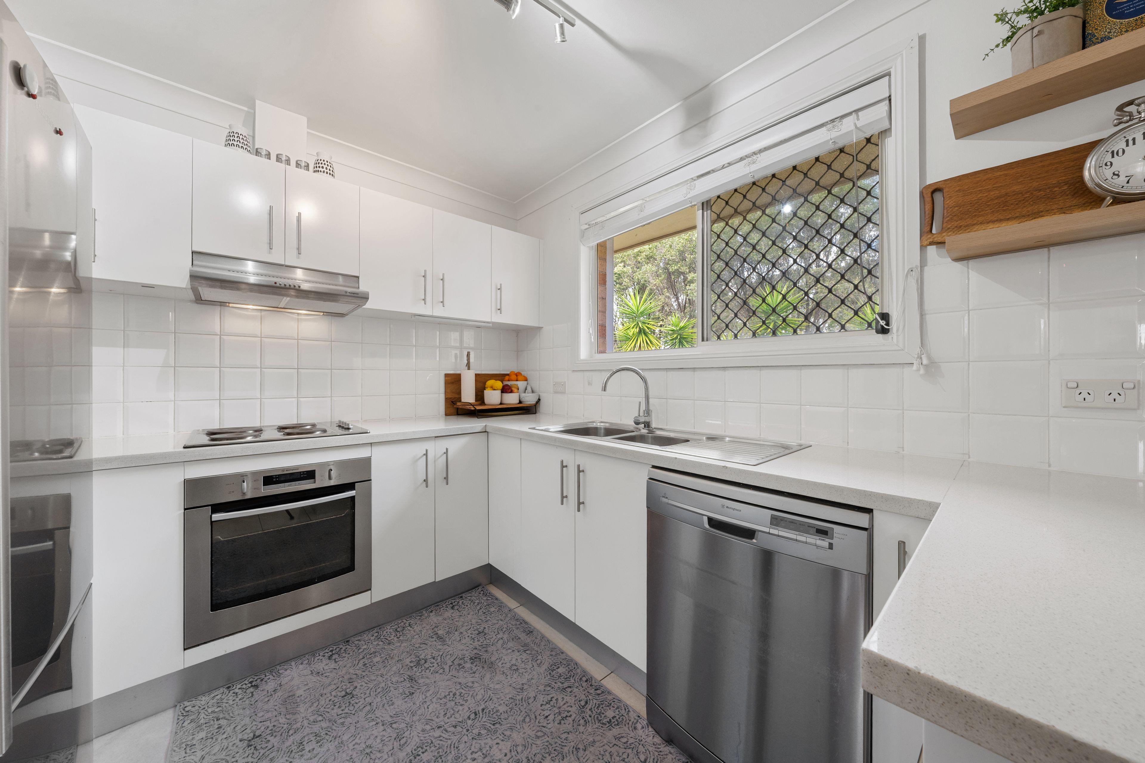 Villa for Sale: Wakeley, NSW 2176, NSW, 2176