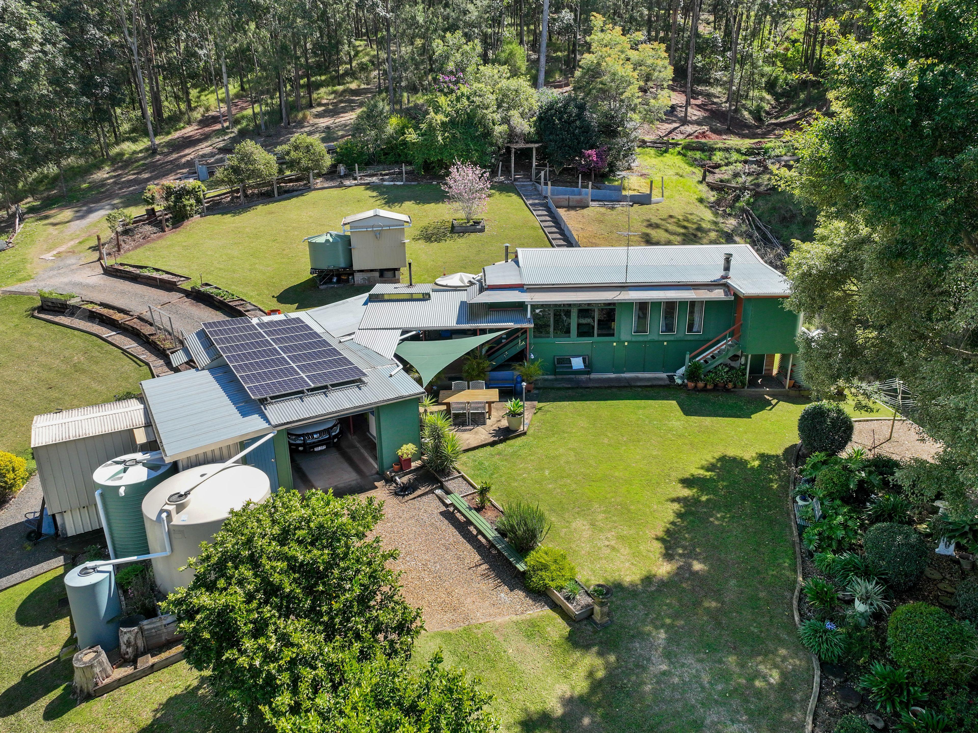 Prop-GPT: House: QLD Redbank Creek, QLD 4312 Home For Sale