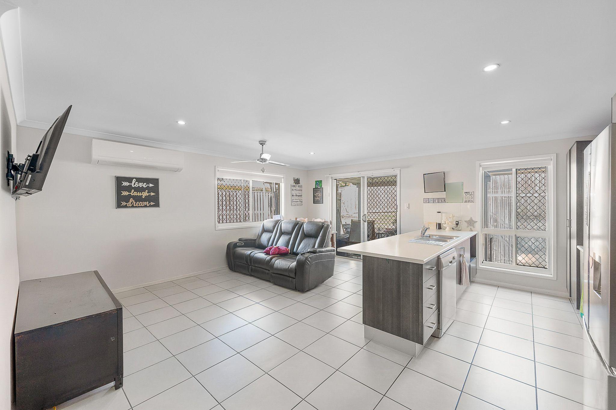 DuplexSemi-detached for Sale: Clinton, QLD 4680, QLD, 4680