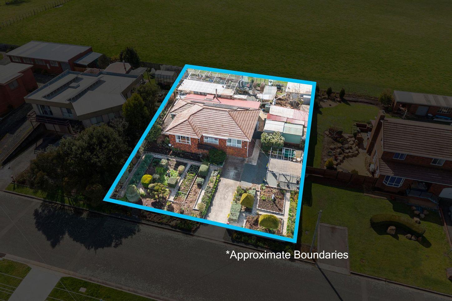 House for Sale: Deloraine, TAS 7304, TAS, 7304