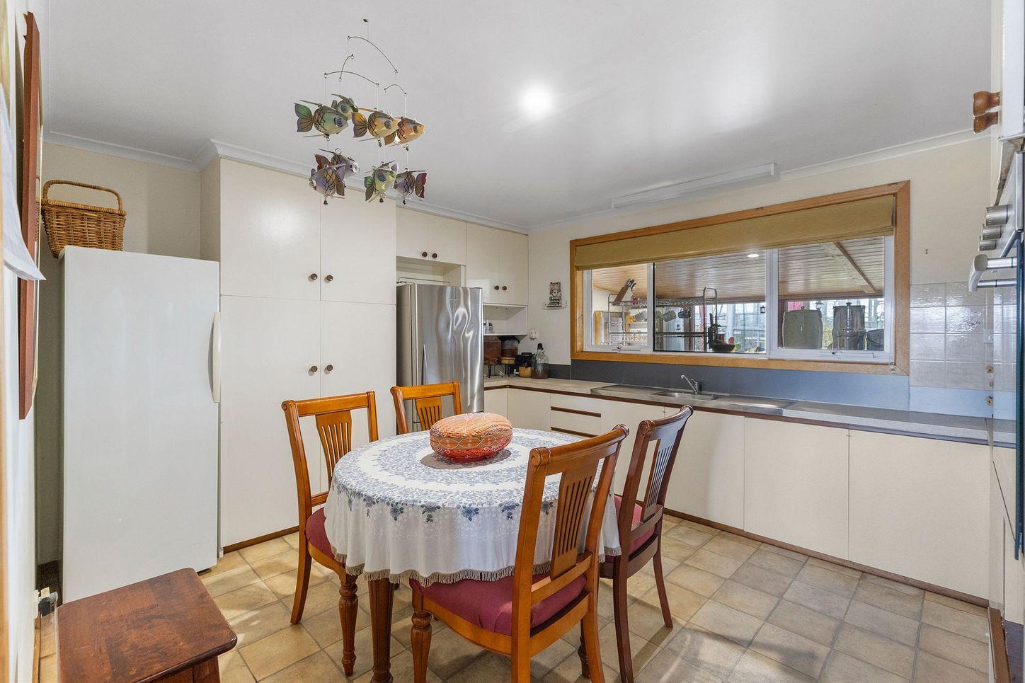 House for Sale: Deloraine, TAS 7304, TAS, 7304