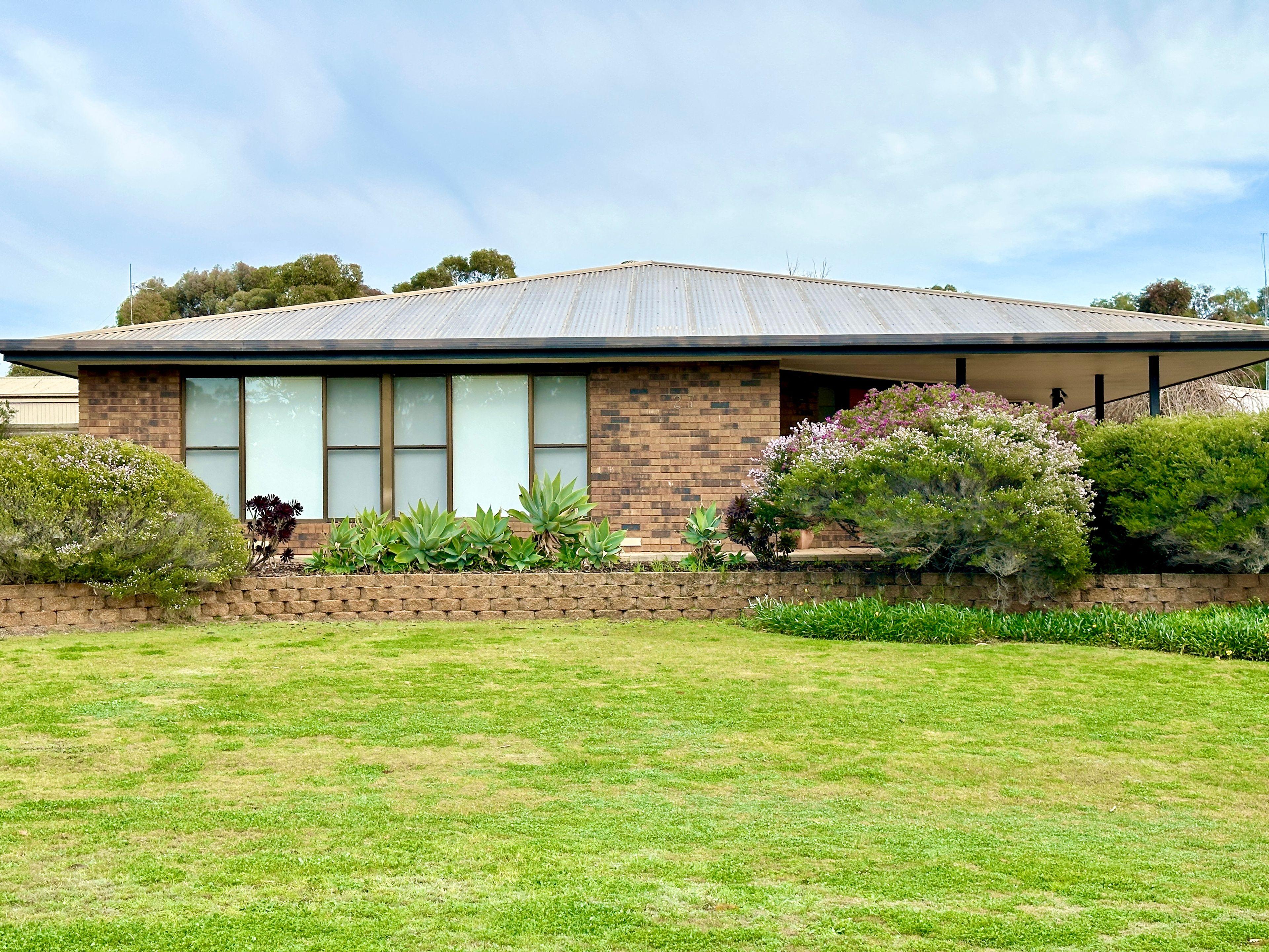 Prop-GPT: House: SA Bordertown, SA 5268 Home For Sale