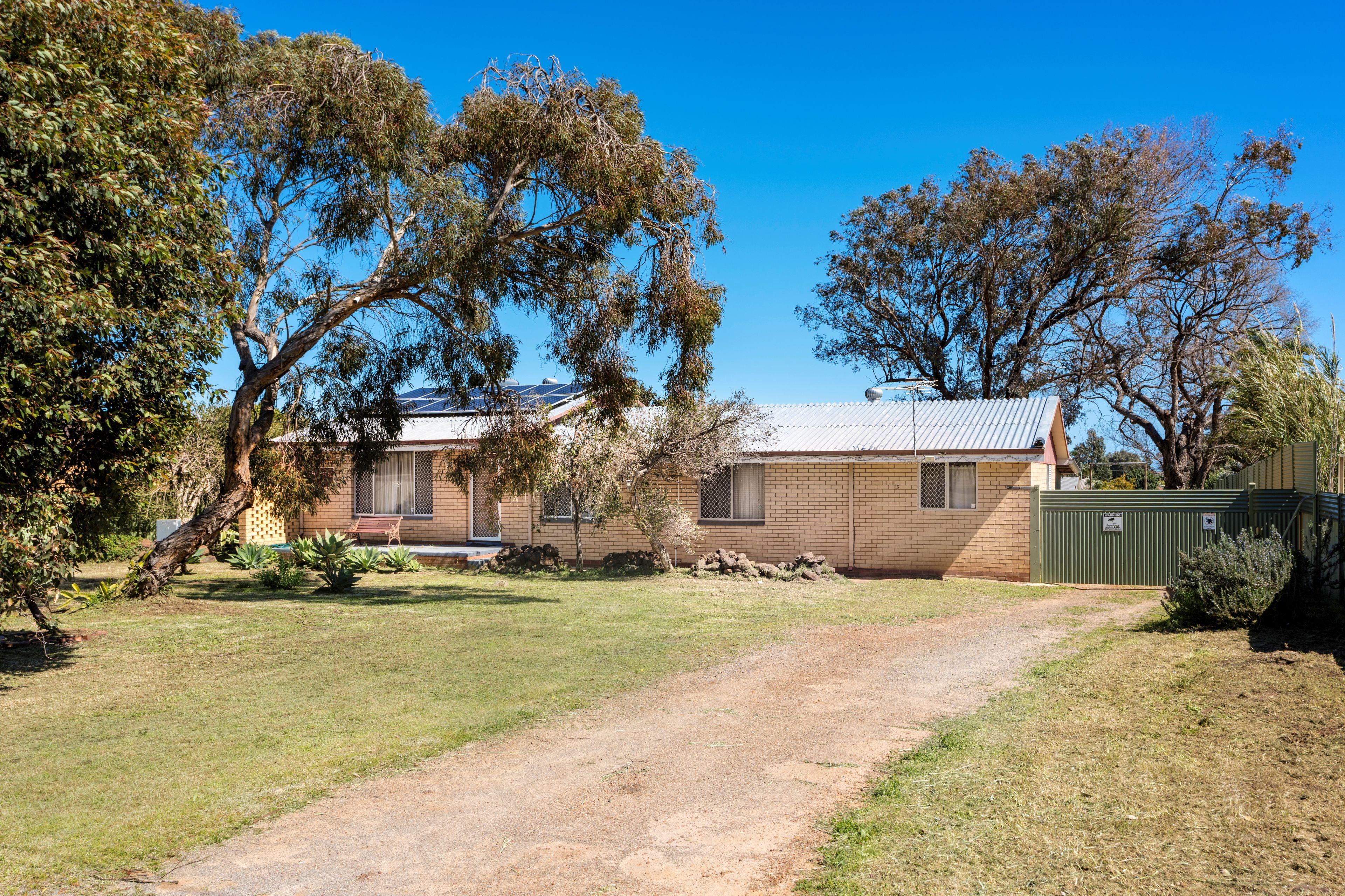 Prop-GPT: House: WA Glenfield, WA 6532 Home For Sale