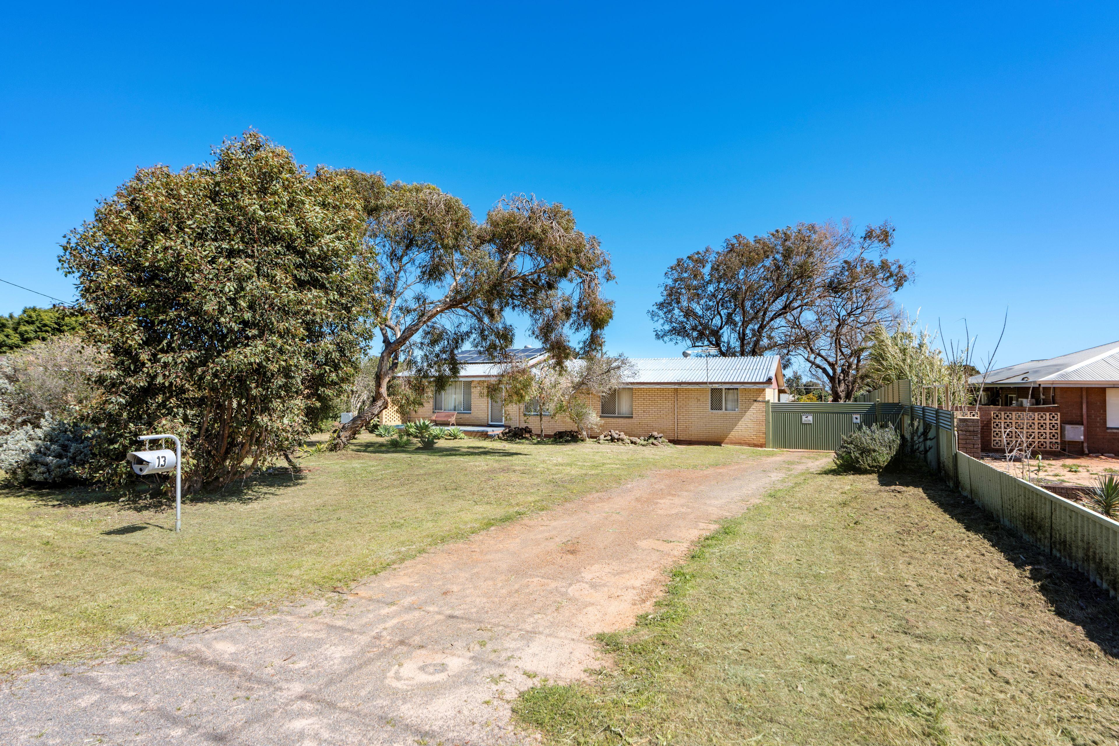 House for Sale: Glenfield, WA 6532, WA, 6532