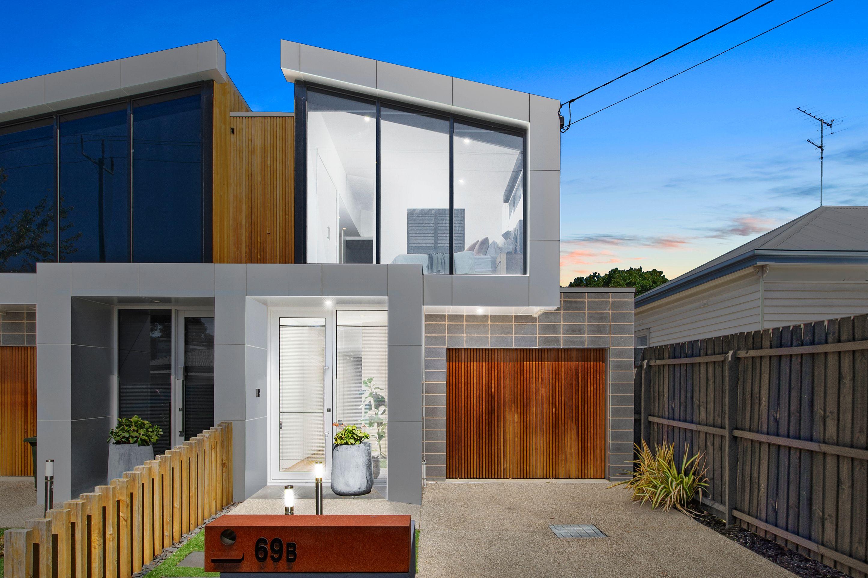 Prop-GPT: Townhouse: VIC Newtown, VIC 3220 Home For Sale
