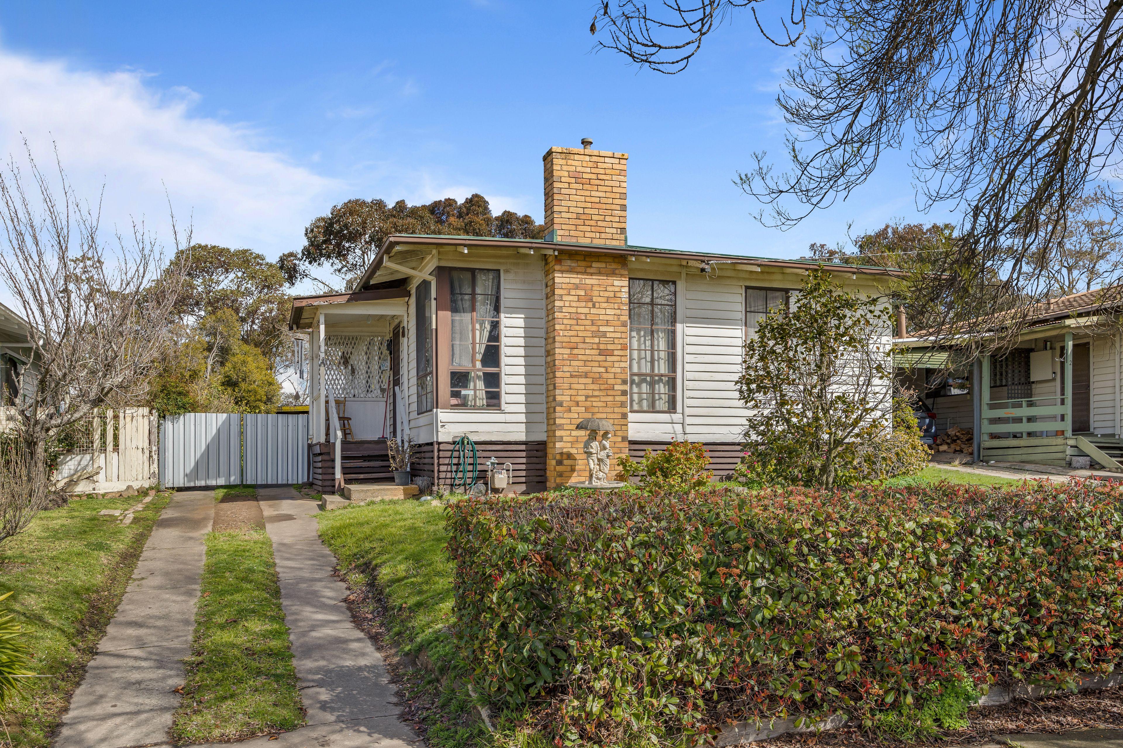 Prop-GPT: House: VIC Ararat, VIC 3377 Home For Sale