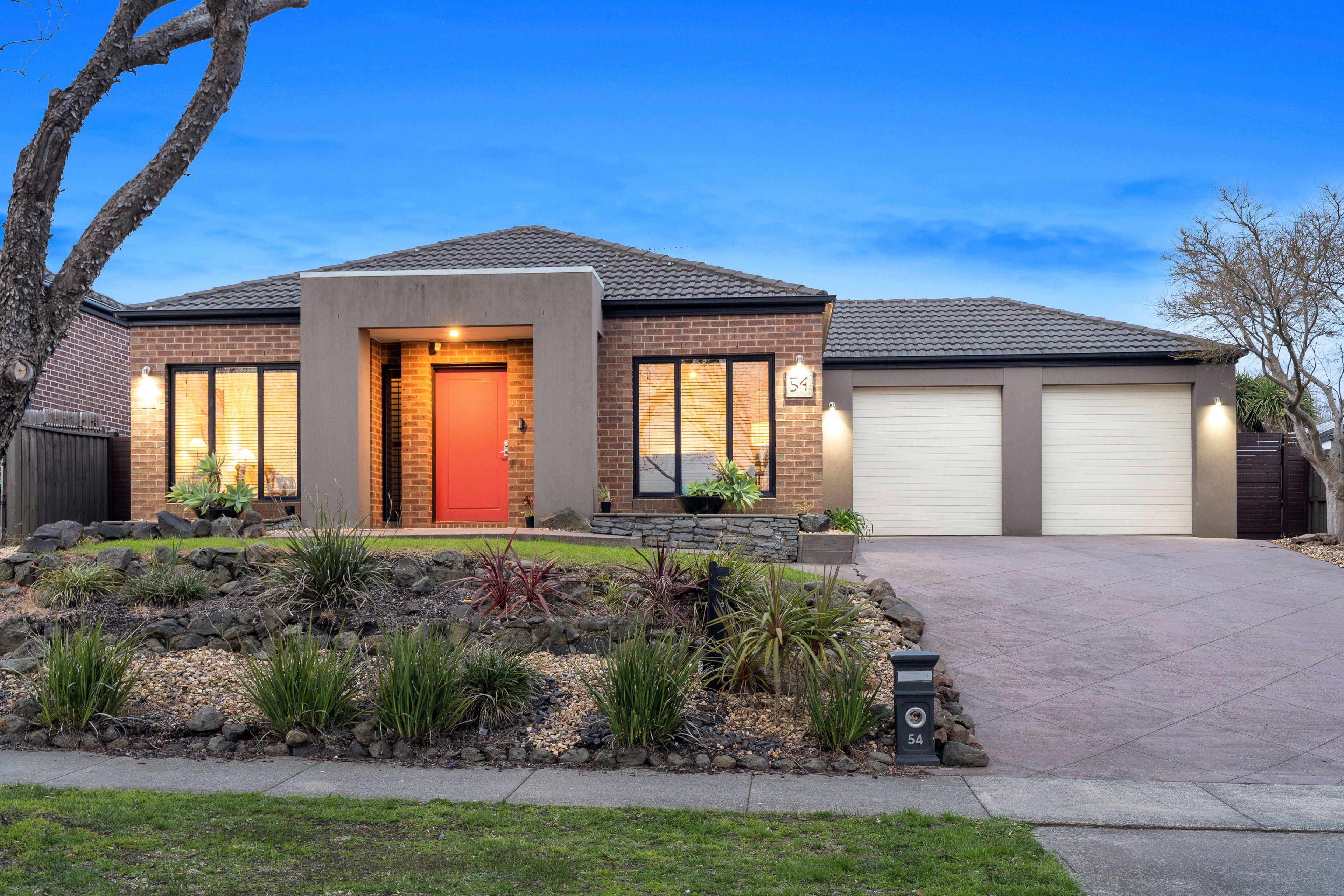 Prop-GPT: House: VIC Craigieburn, VIC 3064 Home For Sale