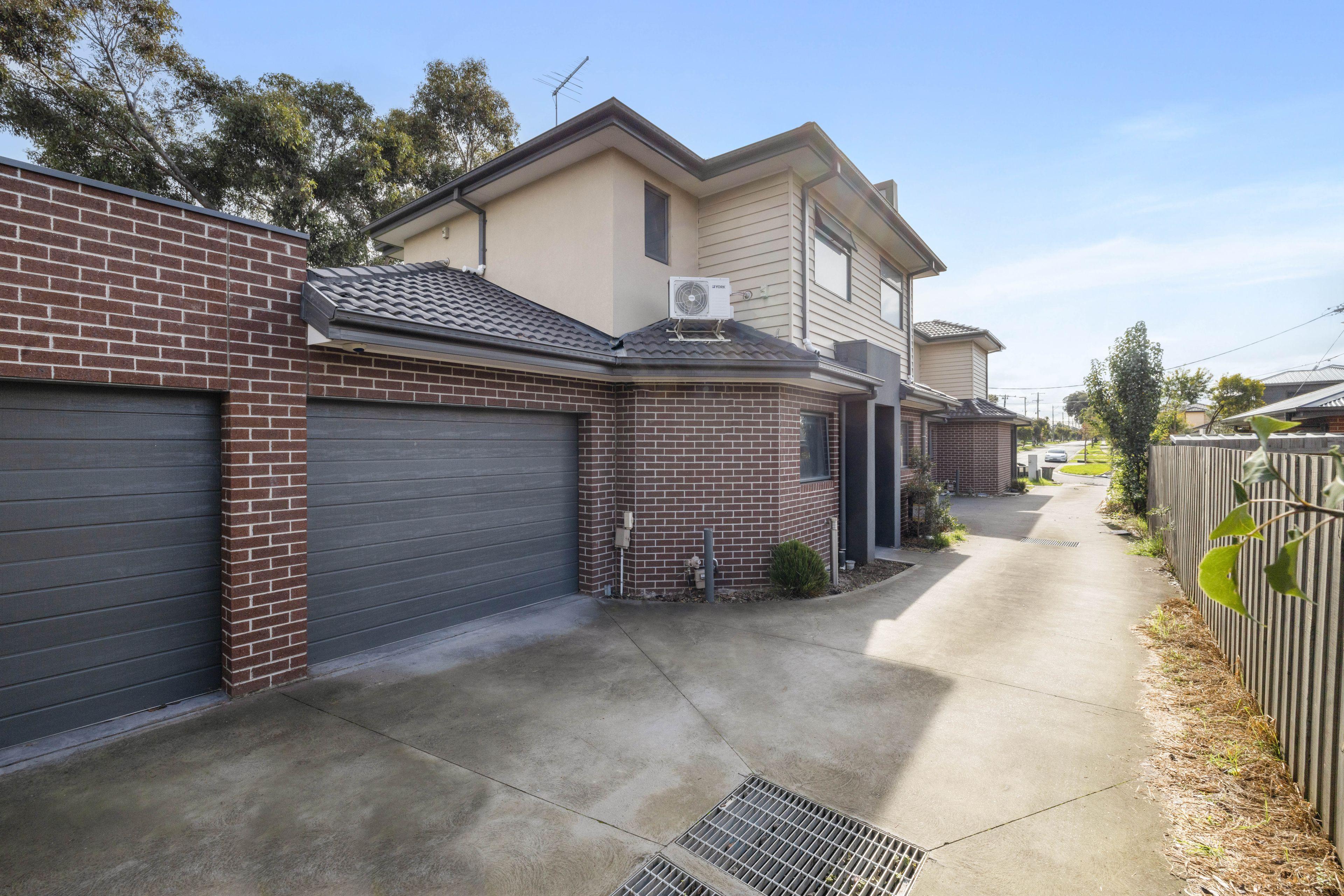 Prop-GPT: Townhouse: VIC Broadmeadows, VIC 3047 Home For Sale