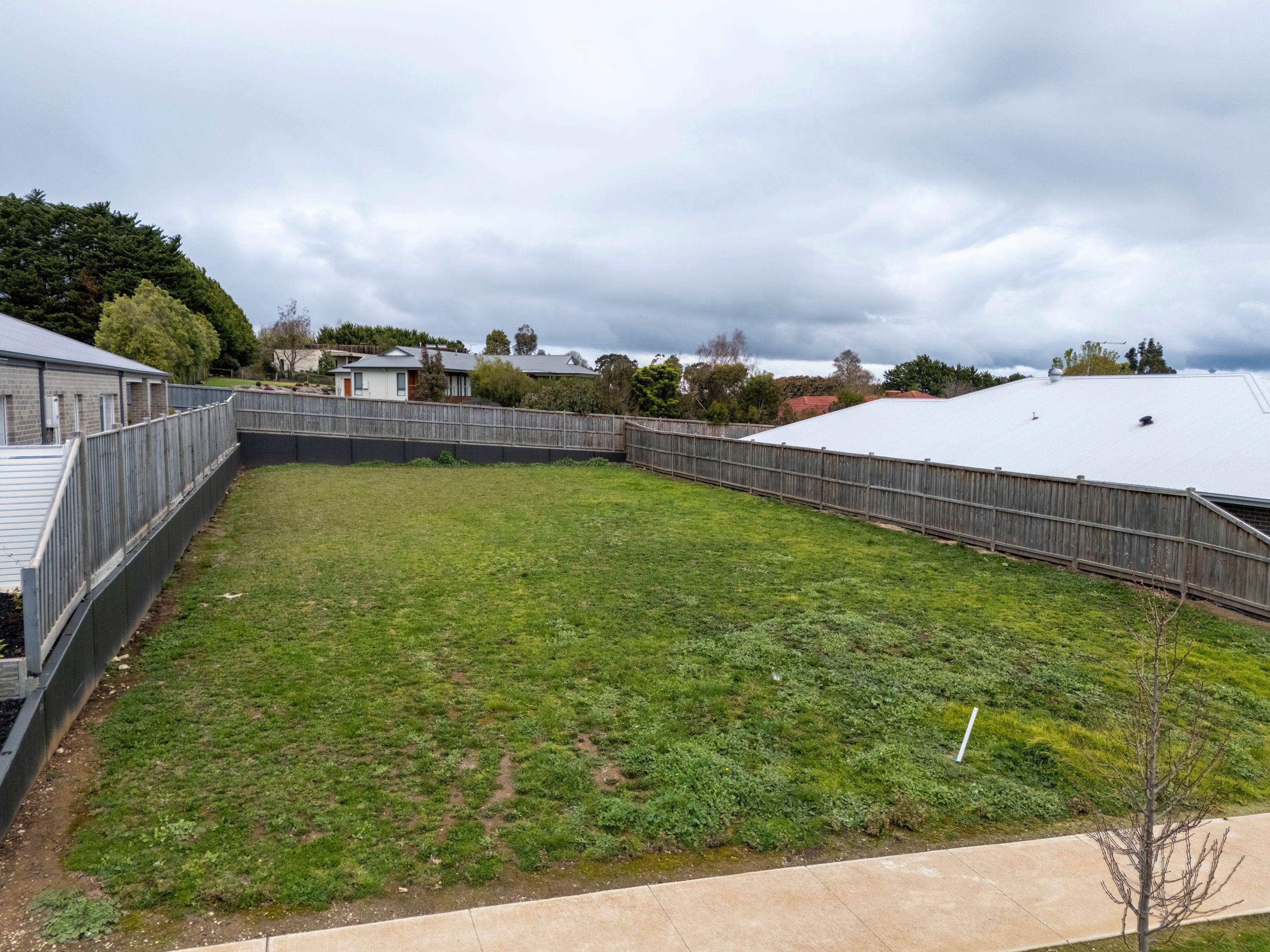 Prop-GPT: Land: VIC Drouin, VIC 3818 Home For Sale