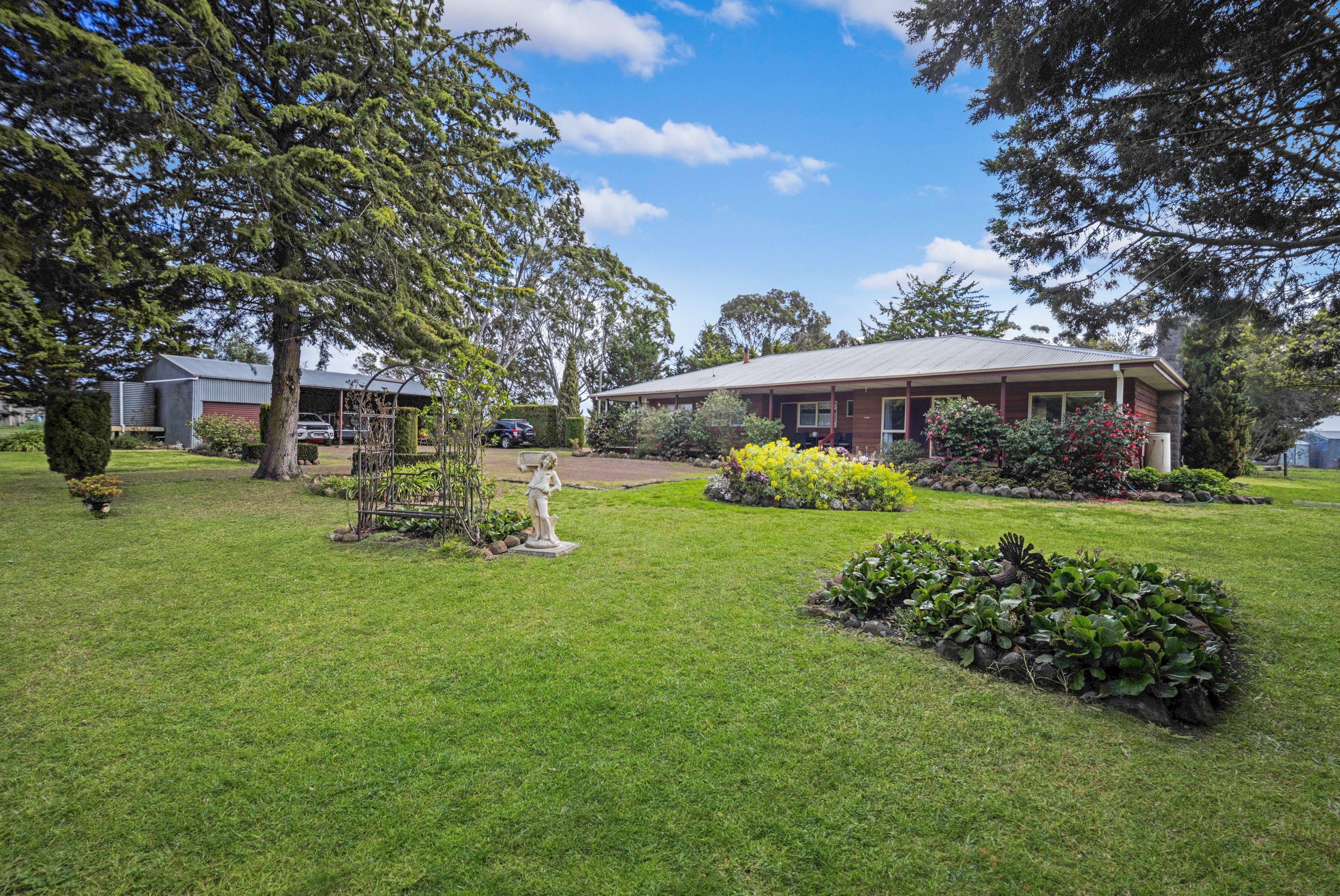 House for Sale: Caramut, VIC 3274, VIC, 3274