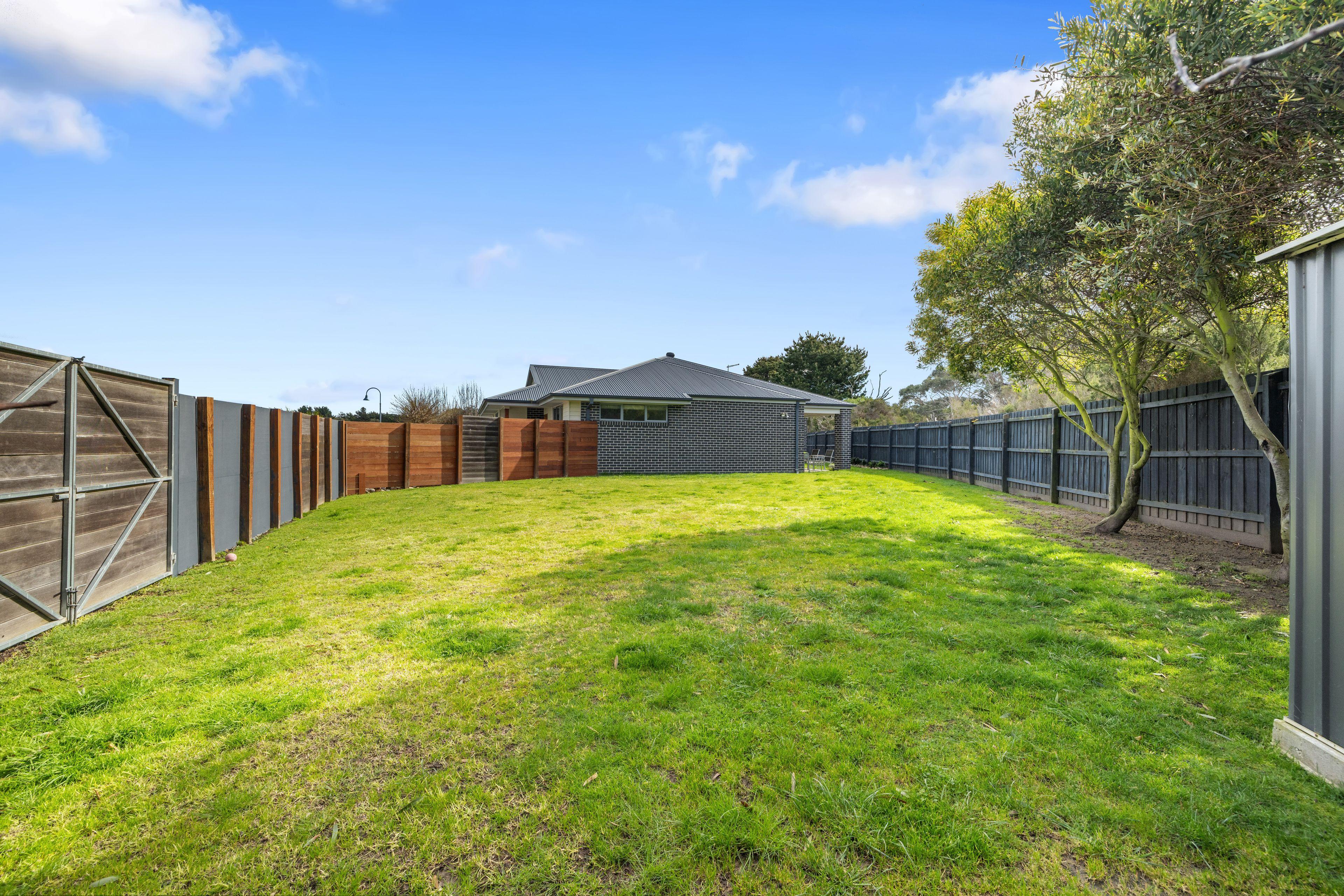 House for Sale: Inverloch, VIC 3996, VIC, 3996