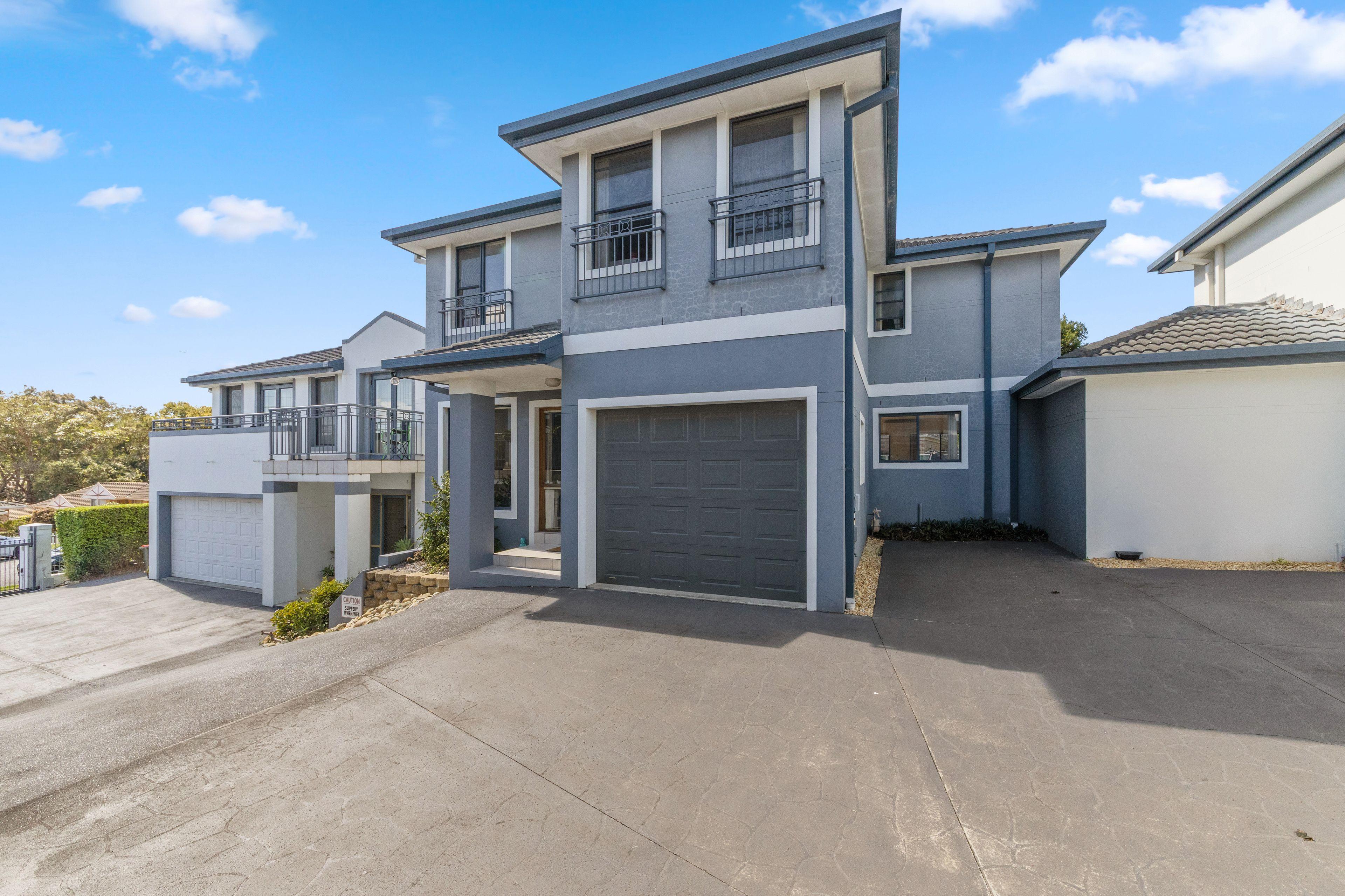 Prop-GPT: Townhouse: NSW Long Jetty, NSW 2261 Home For Sale