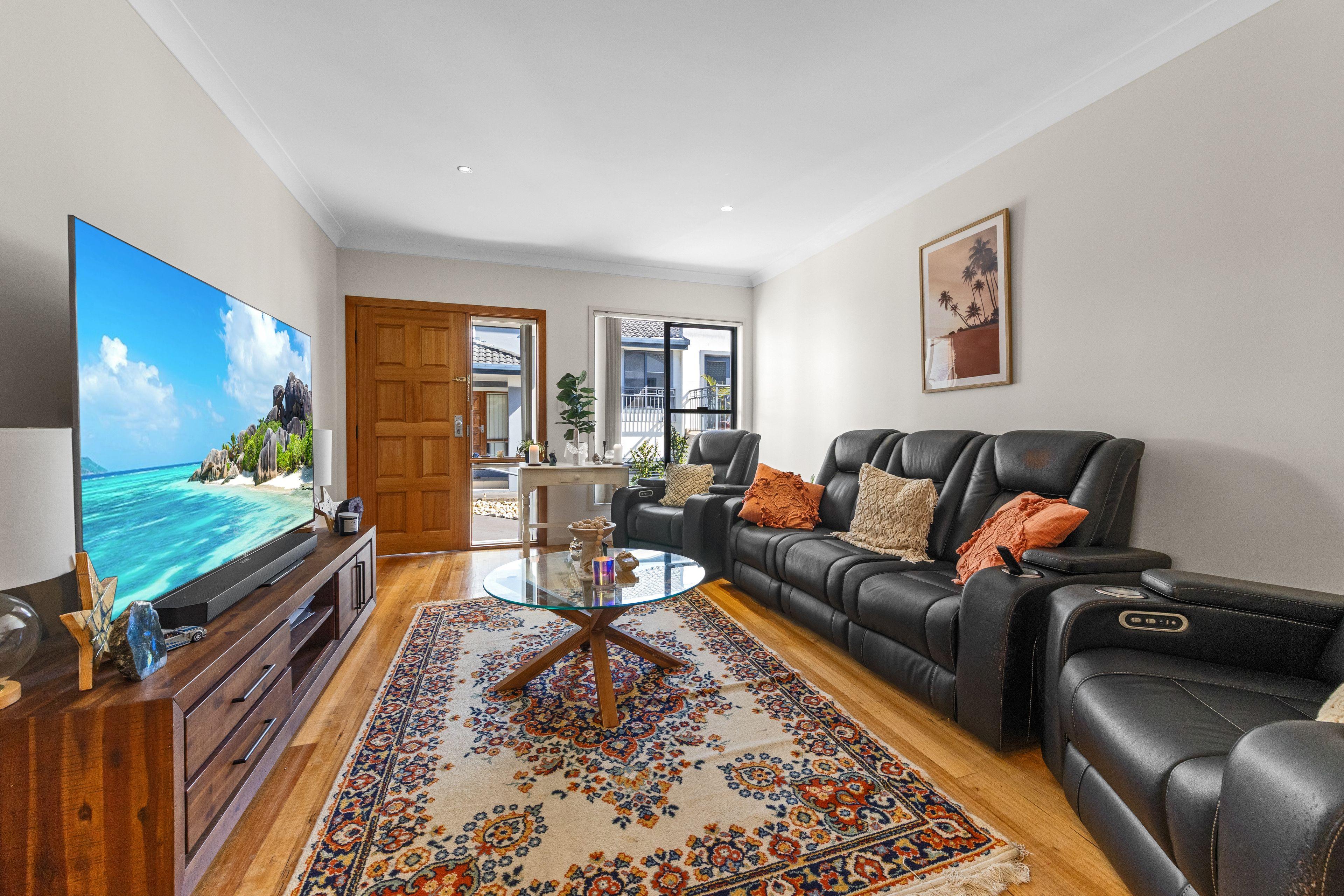 Townhouse for Sale: Long Jetty, NSW 2261, NSW, 2261