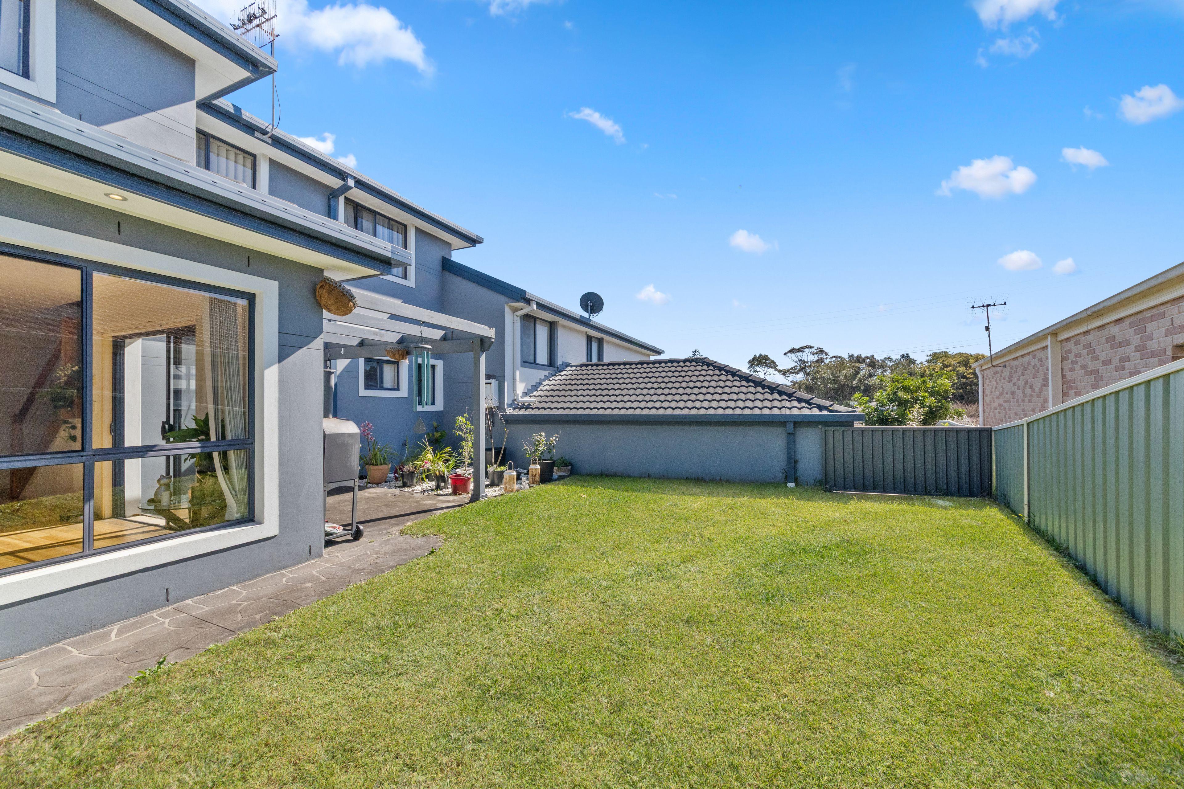 Townhouse for Sale: Long Jetty, NSW 2261, NSW, 2261