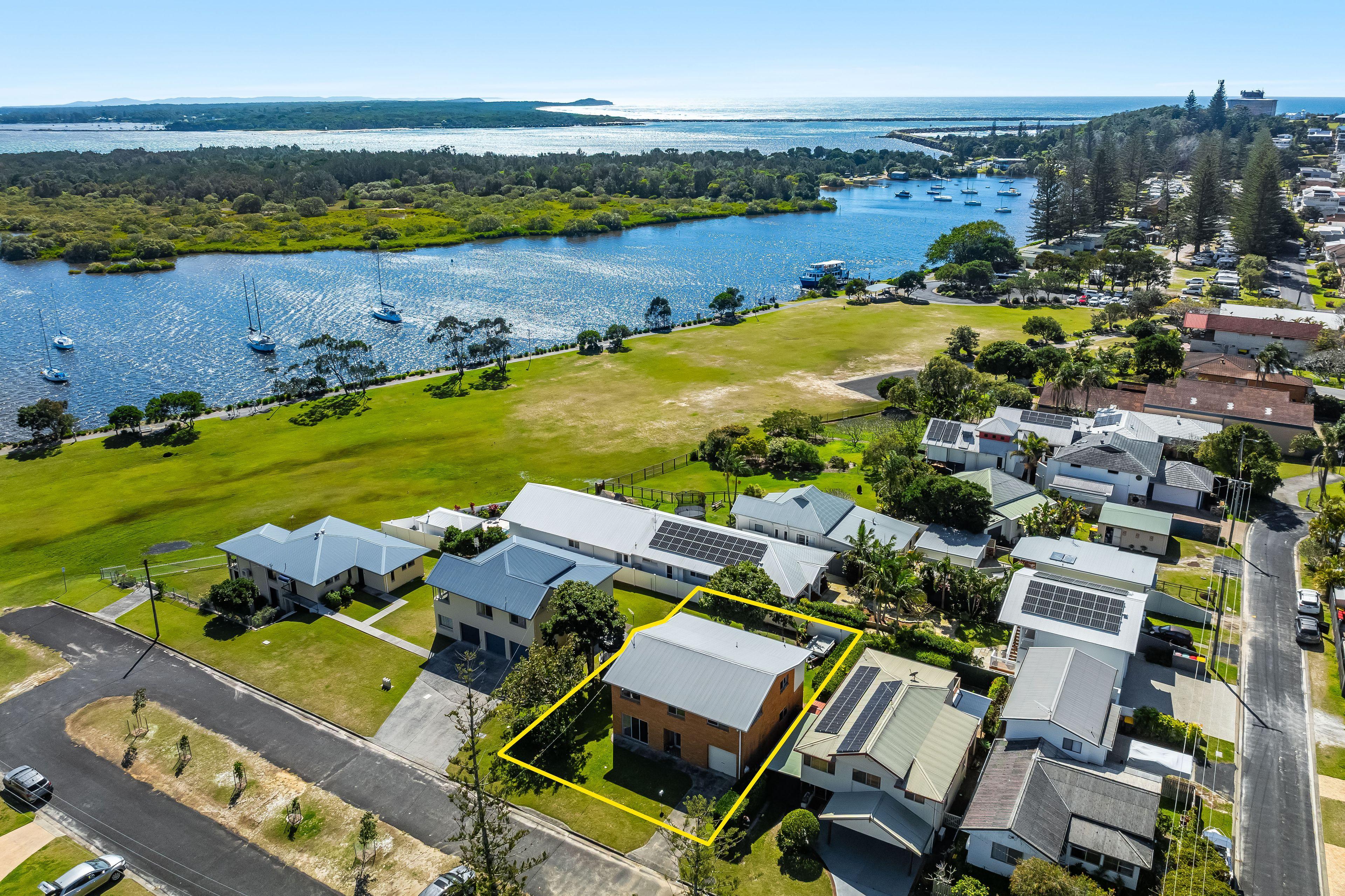 Prop-GPT: House: NSW Yamba, NSW 2464 Home For Sale