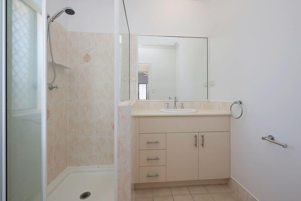 Townhouse for Sale: Railway Estate, QLD 4810, QLD, 4810