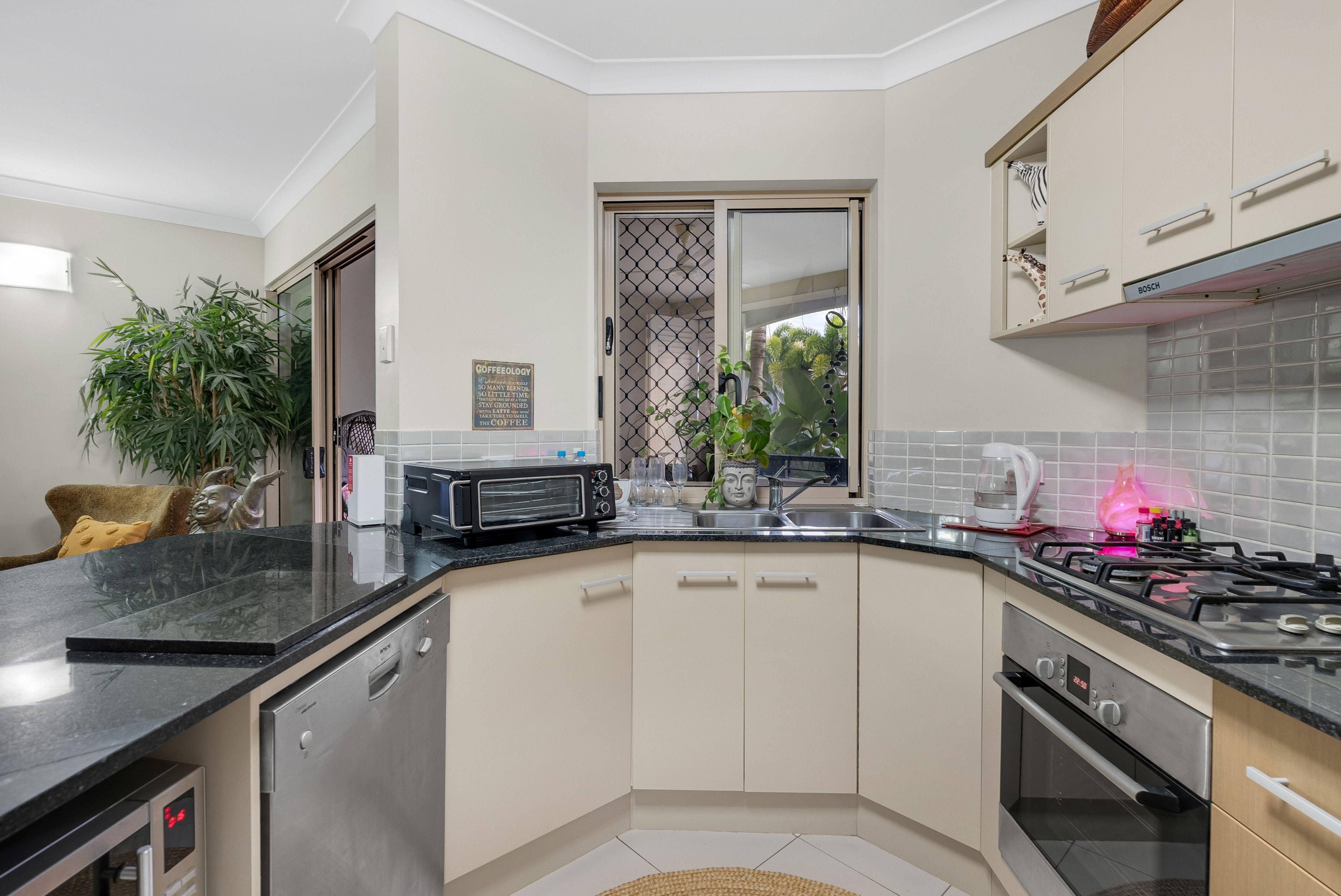 Unit for Sale: Westcourt, QLD 4870, QLD, 4870