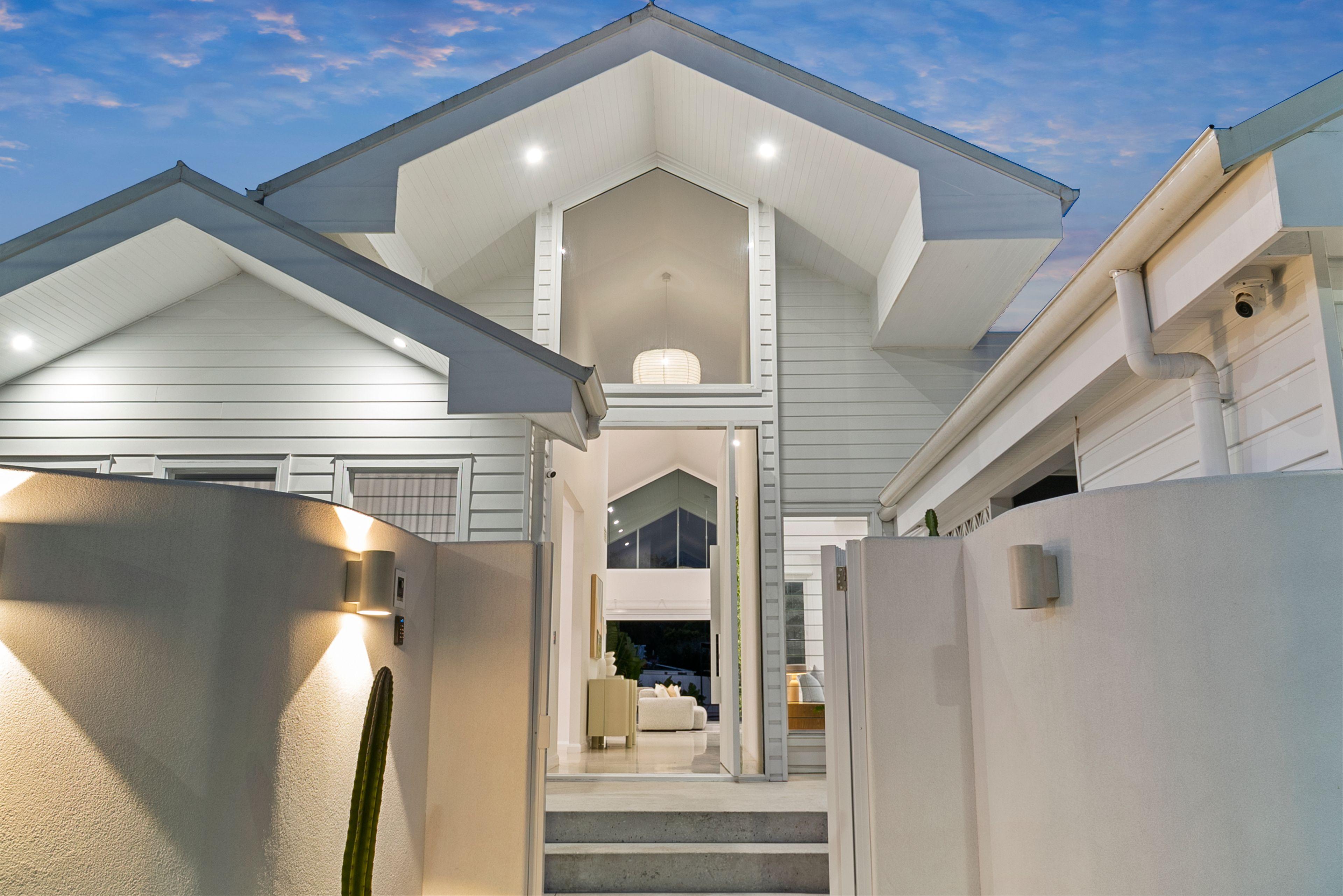 House for Sale: Burleigh Heads, QLD 4220, QLD, 4220