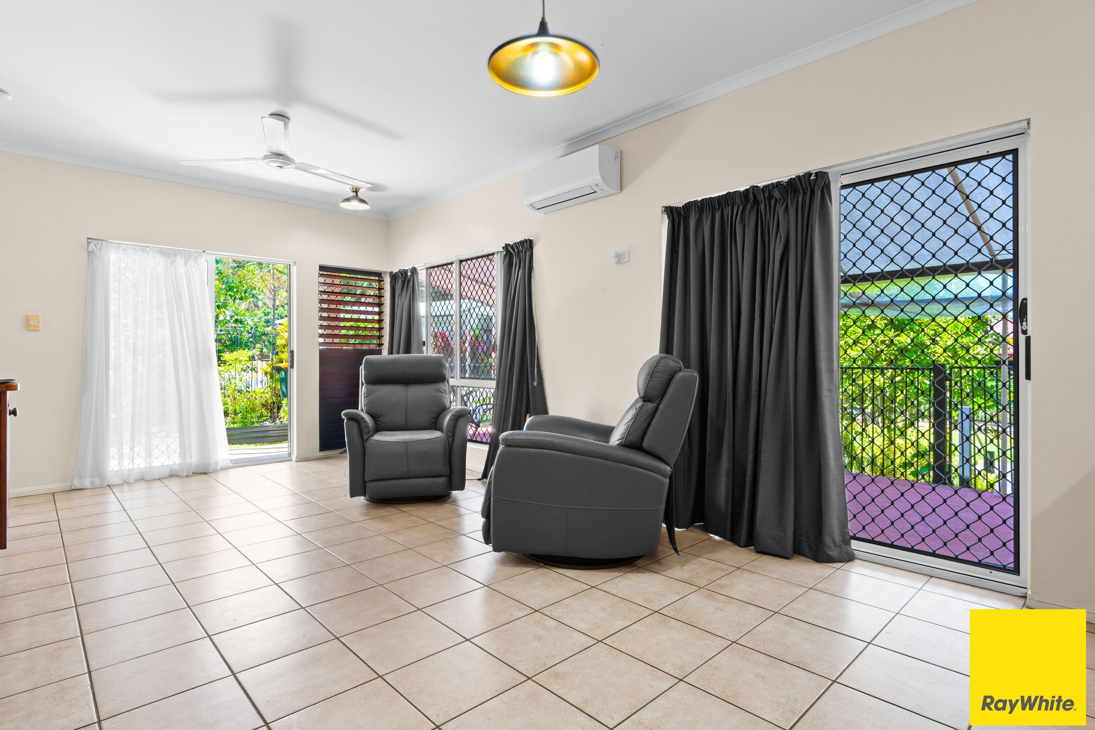 House for Sale: Mooroobool, QLD 4870, QLD, 4870