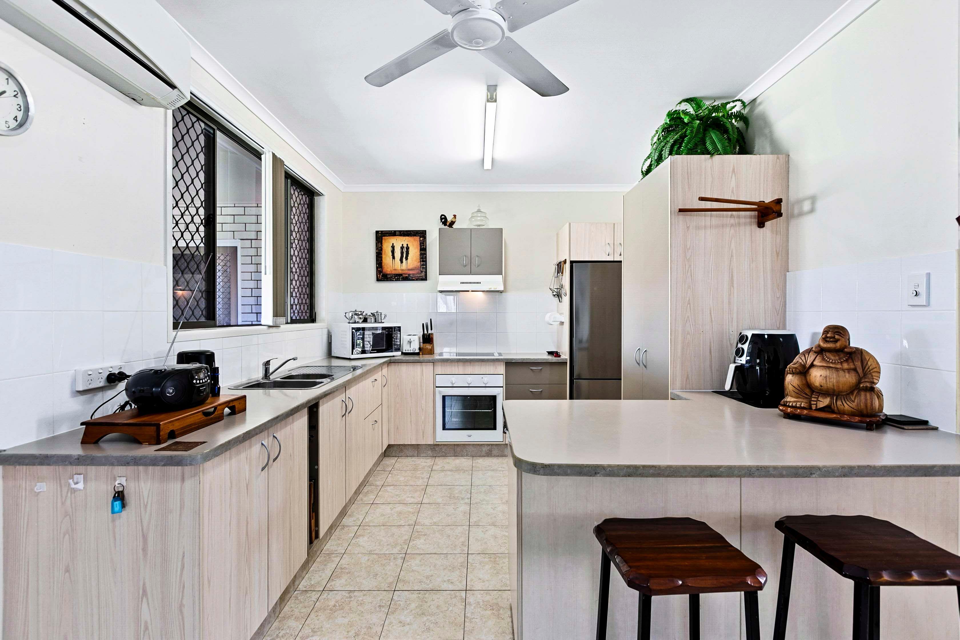 House for Sale: Urangan, QLD 4655, QLD, 4655