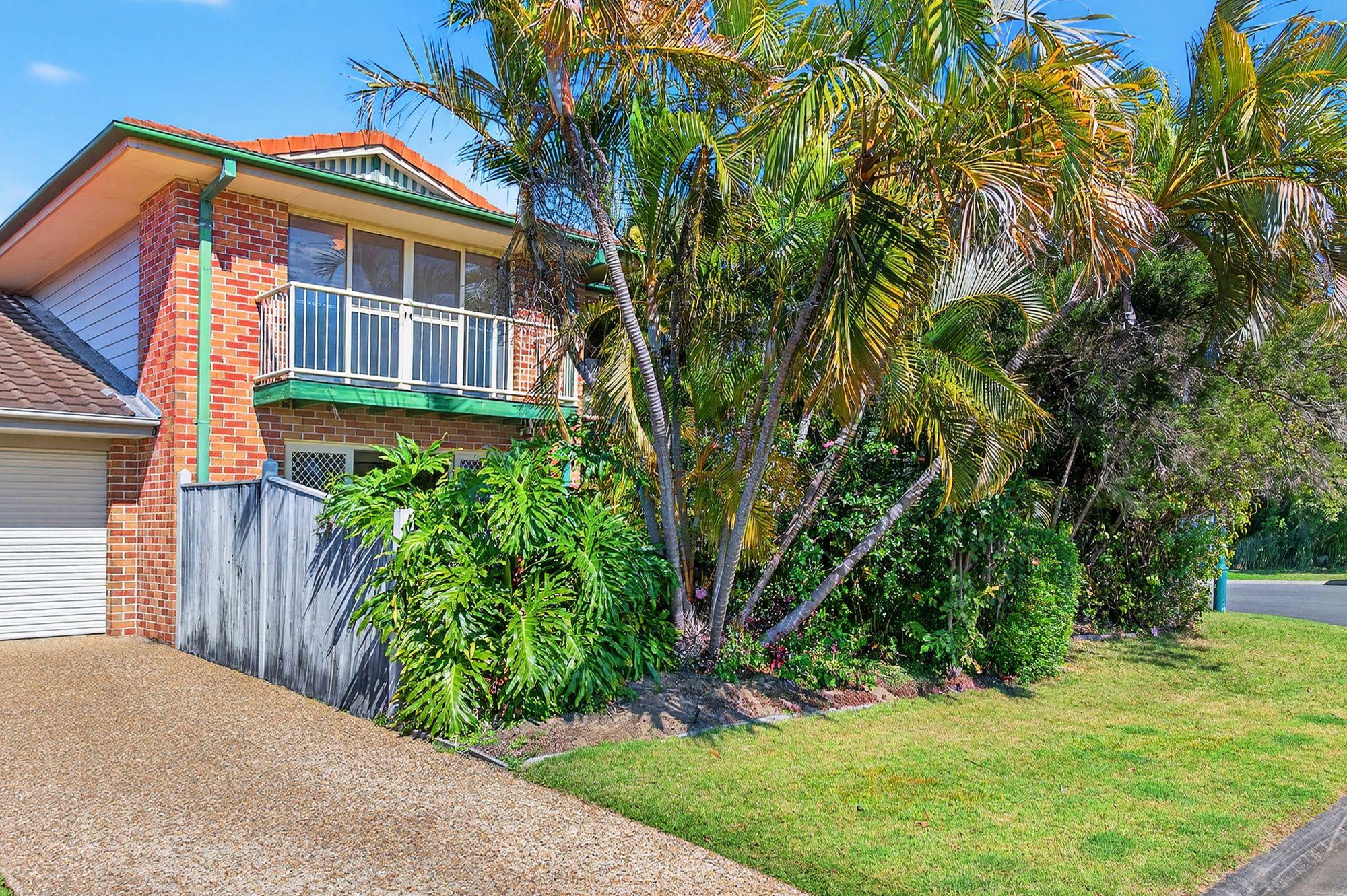 DuplexSemi-detached for Sale: Varsity Lakes, QLD 4227, QLD, 4227