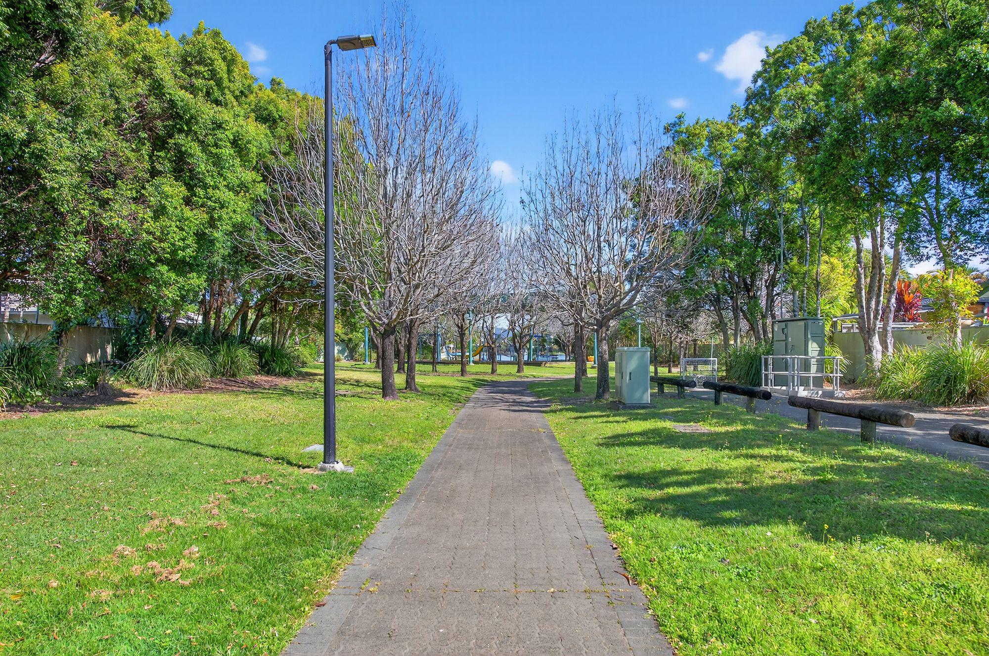 DuplexSemi-detached for Sale: Varsity Lakes, QLD 4227, QLD, 4227