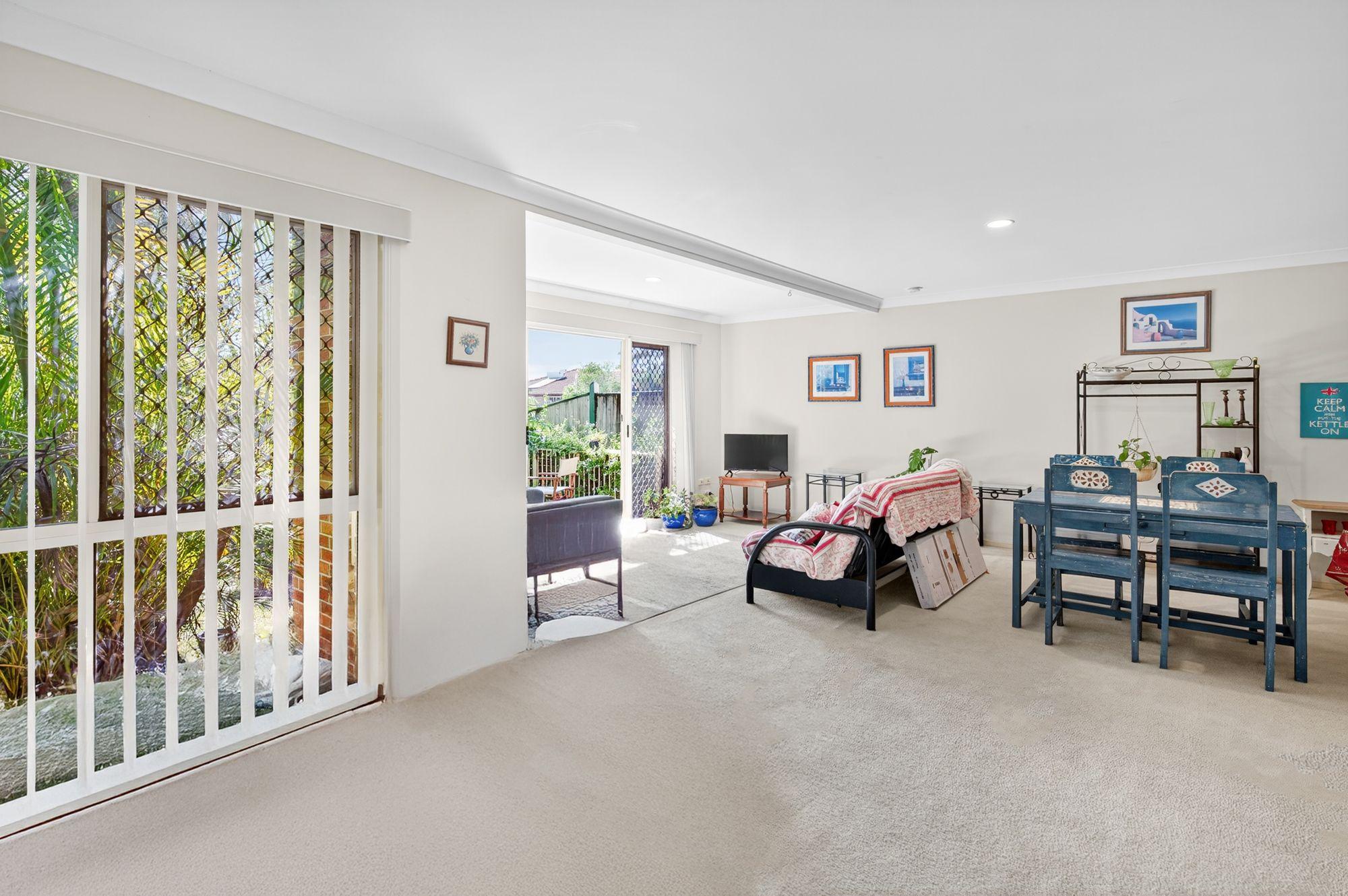 DuplexSemi-detached for Sale: Varsity Lakes, QLD 4227, QLD, 4227