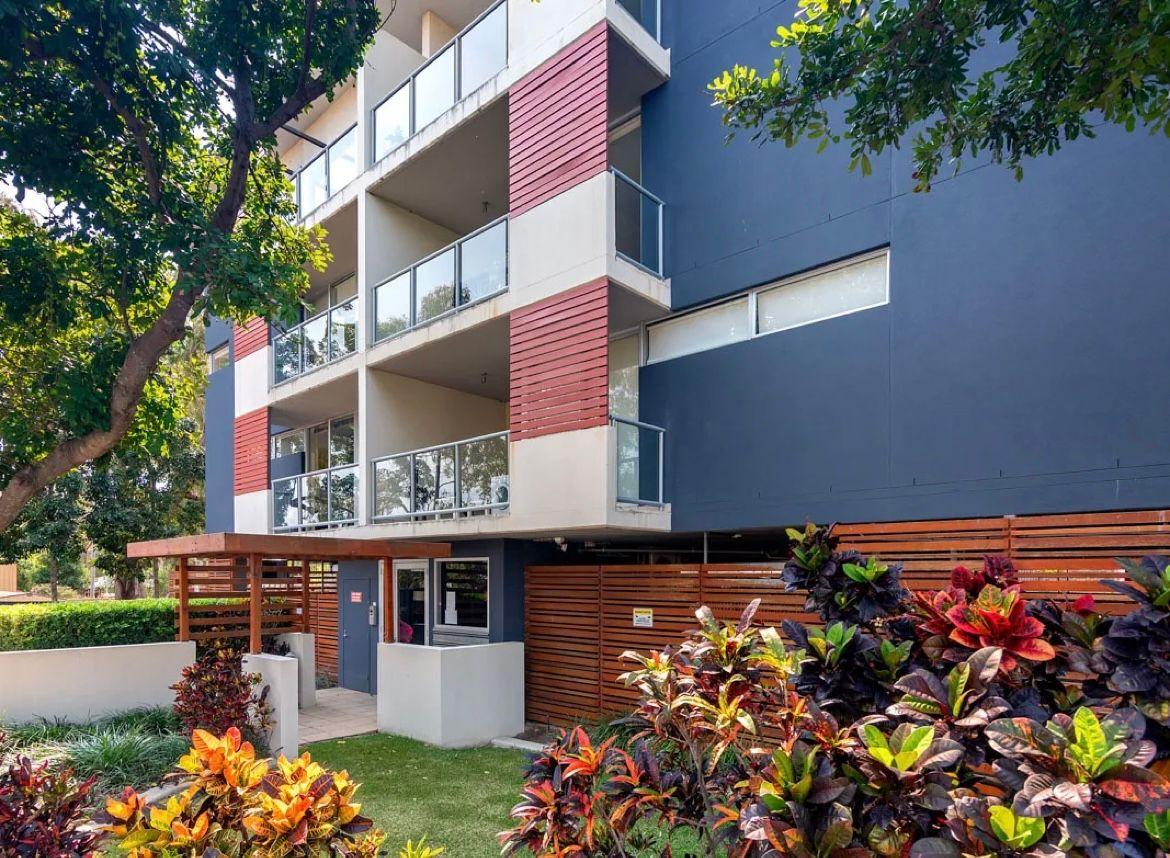 Prop-GPT: Apartment: QLD Southport, QLD 4215 Home For Sale