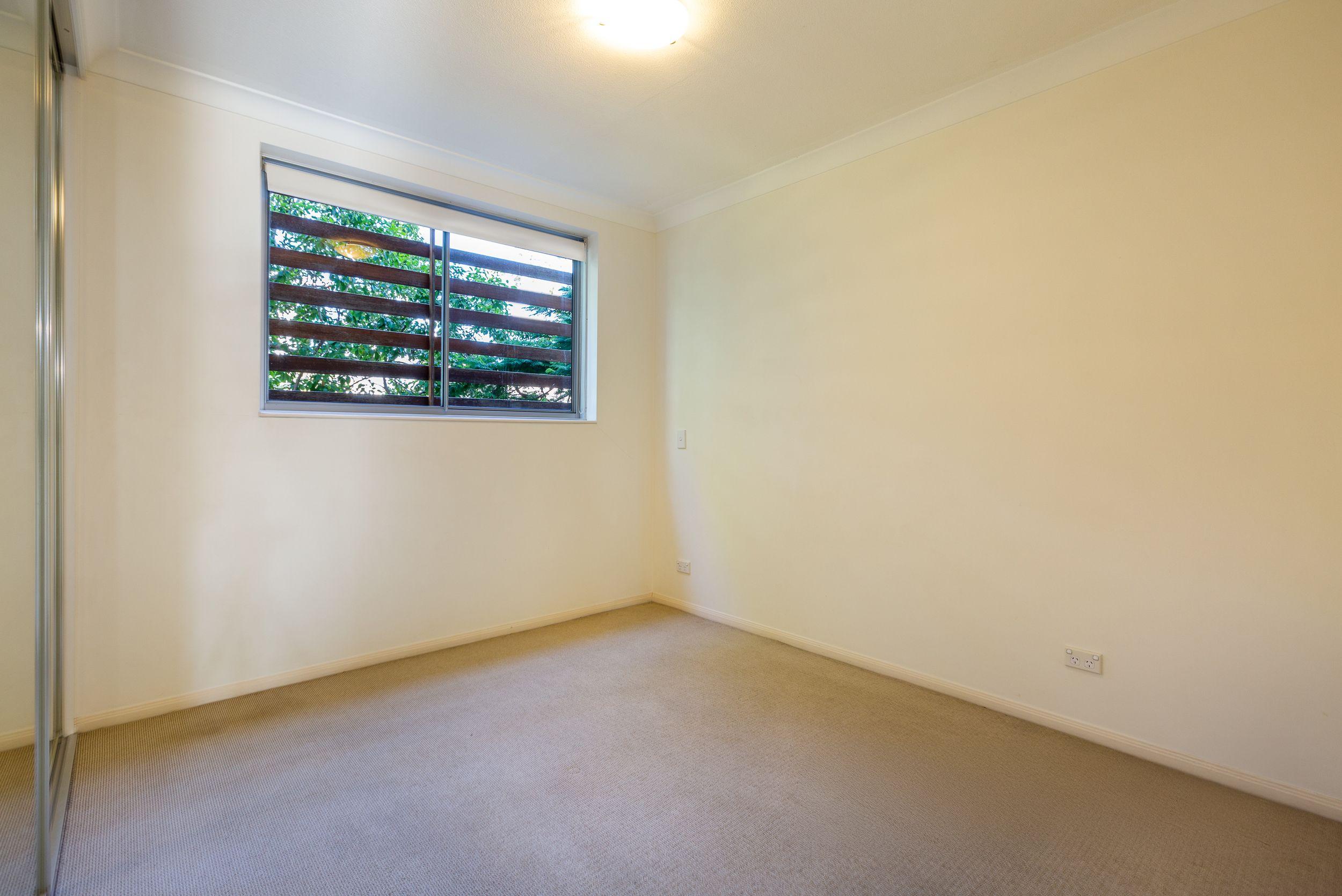Apartment for Sale: Southport, QLD 4215, QLD, 4215