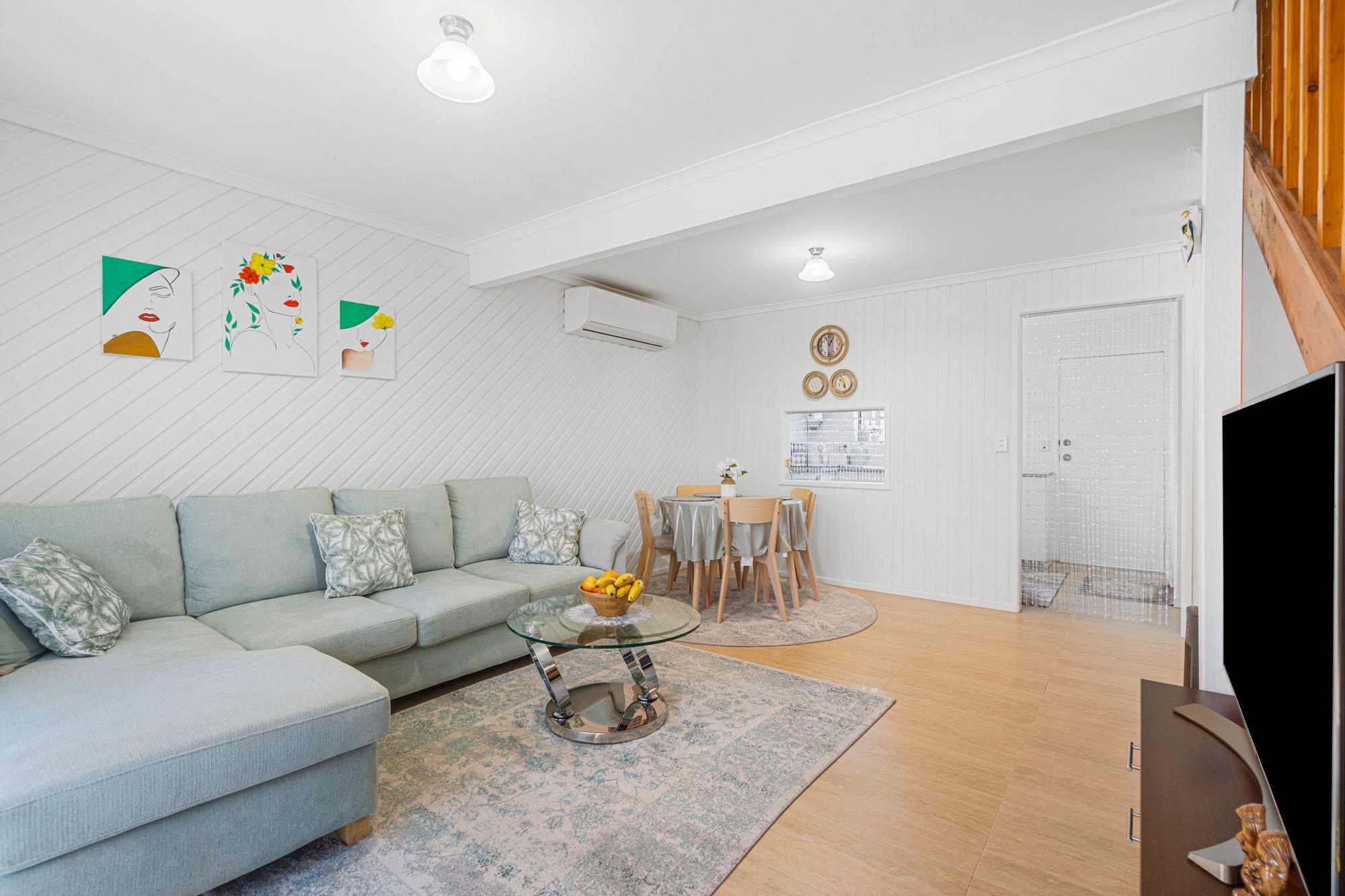 Prop-GPT: Unit: QLD Logan Central, QLD 4114 Home For Sale