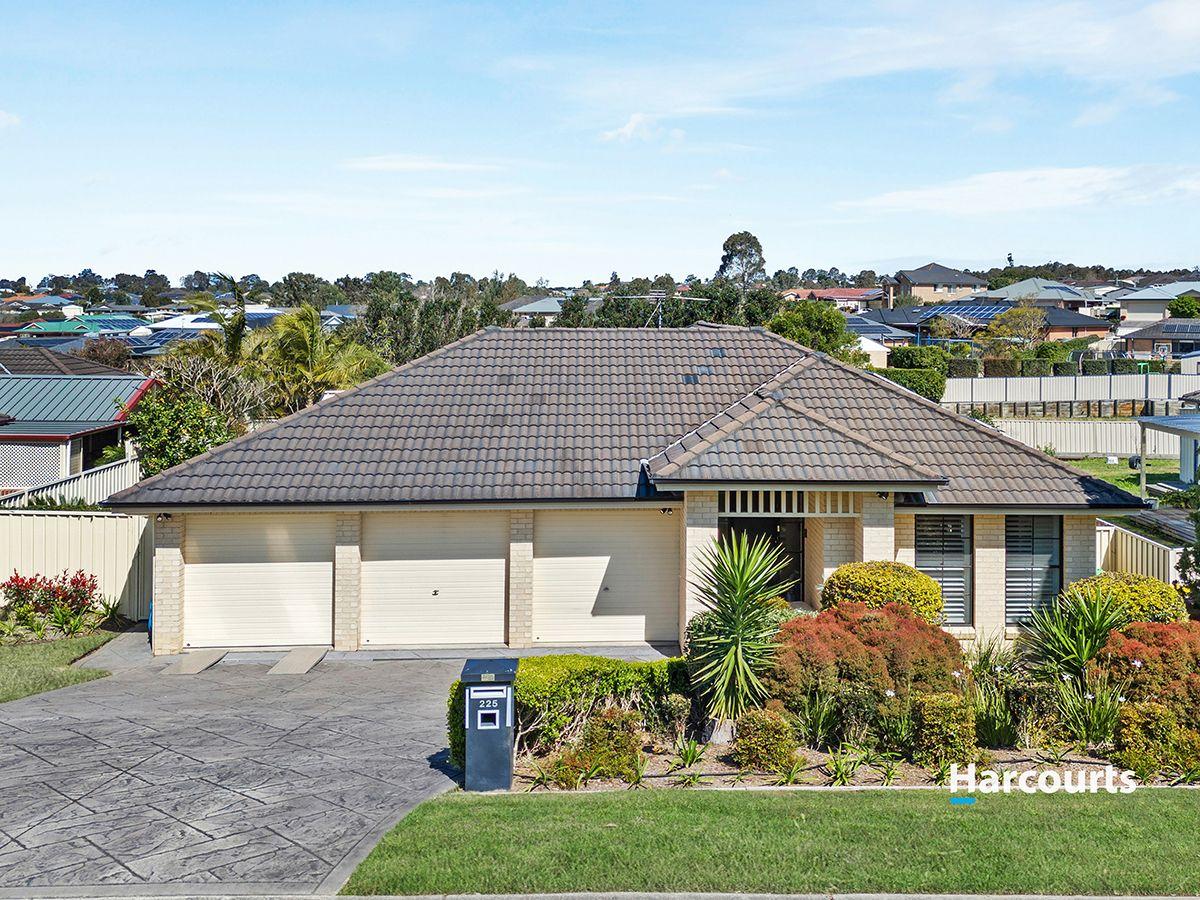 Prop-GPT: House: NSW Aberglasslyn, NSW 2320 New South Wales 2320