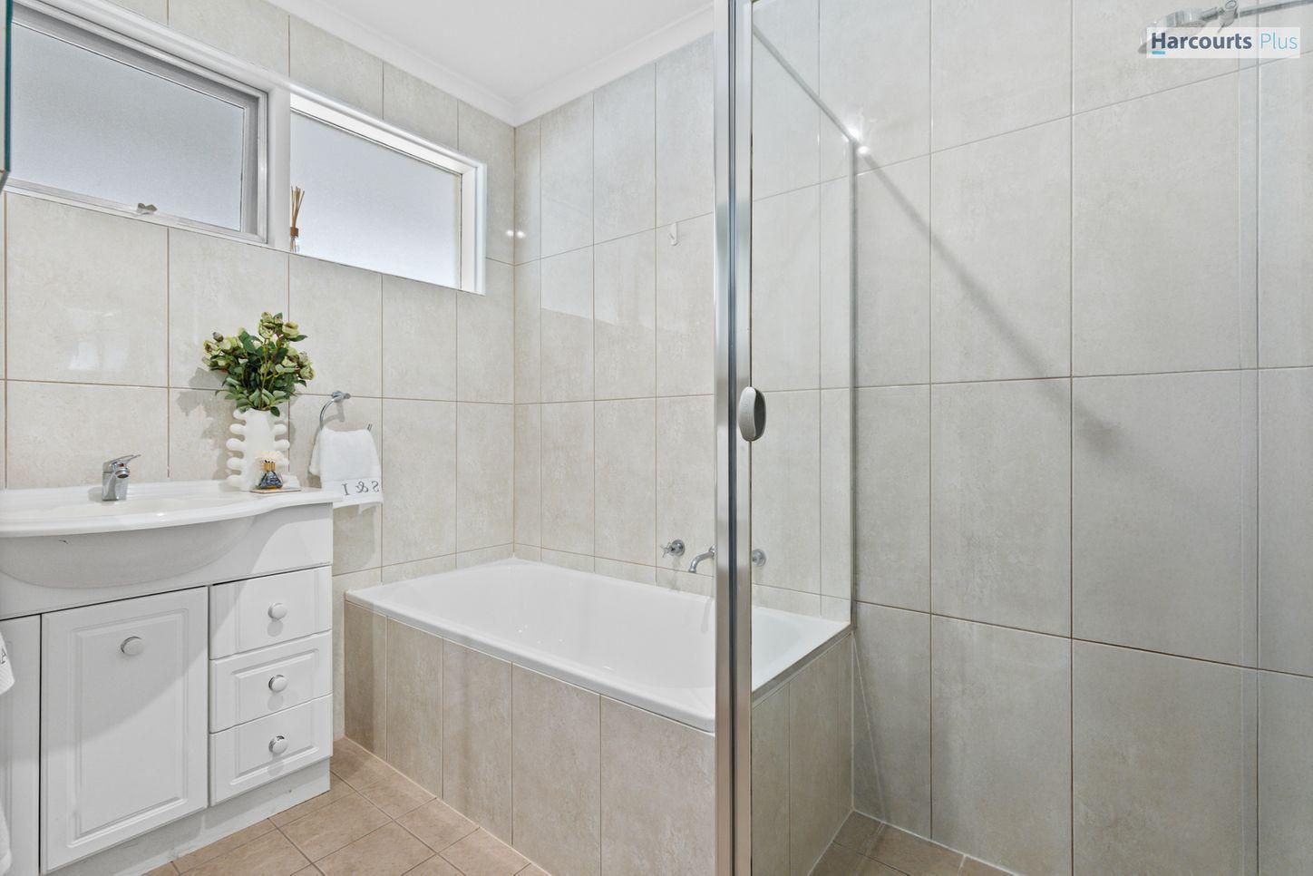 House for Sale: Hallett Cove, SA 5158, SA, 5158