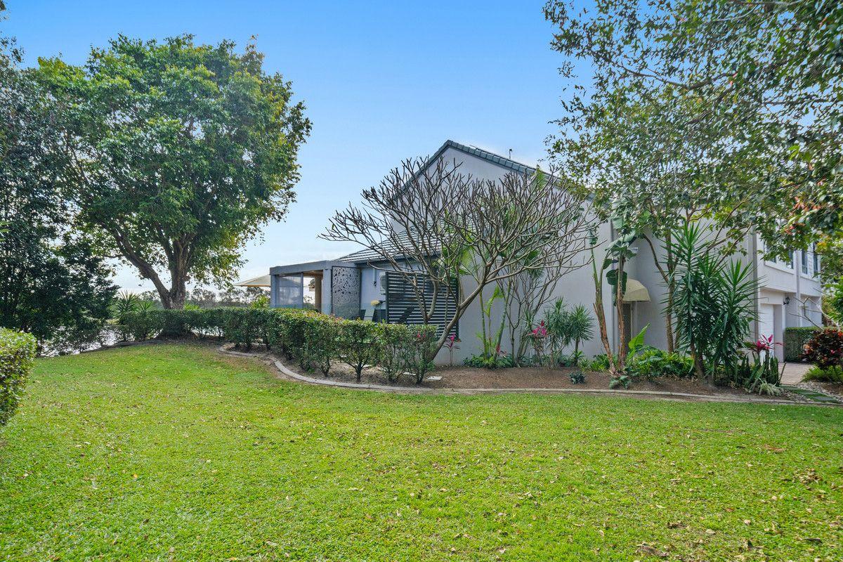 Property for Sale: Clear Island Waters, QLD 4226, QLD, 4226