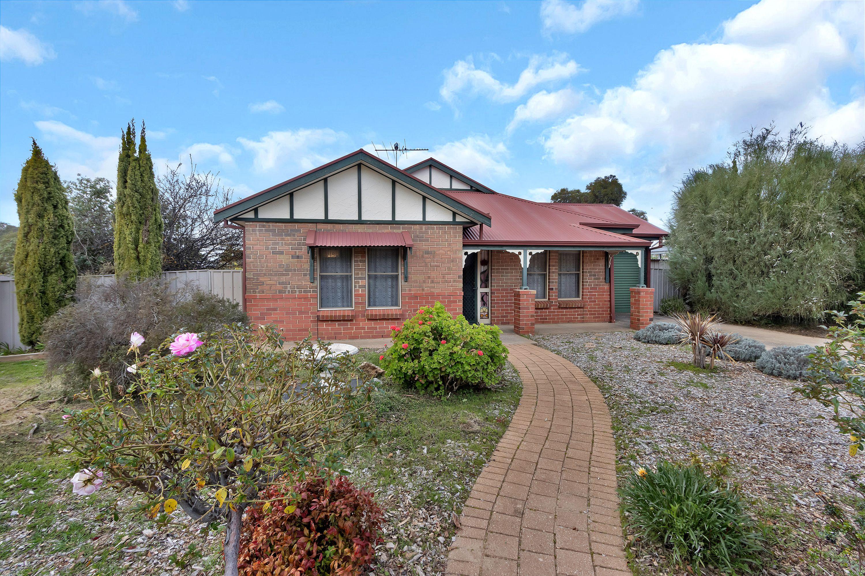 Prop-GPT: House: SA Nuriootpa, SA 5355 Home For Sale