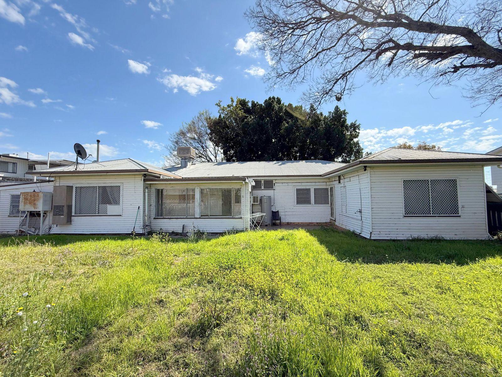 House for Sale: Moree, NSW 2400, NSW, 2400