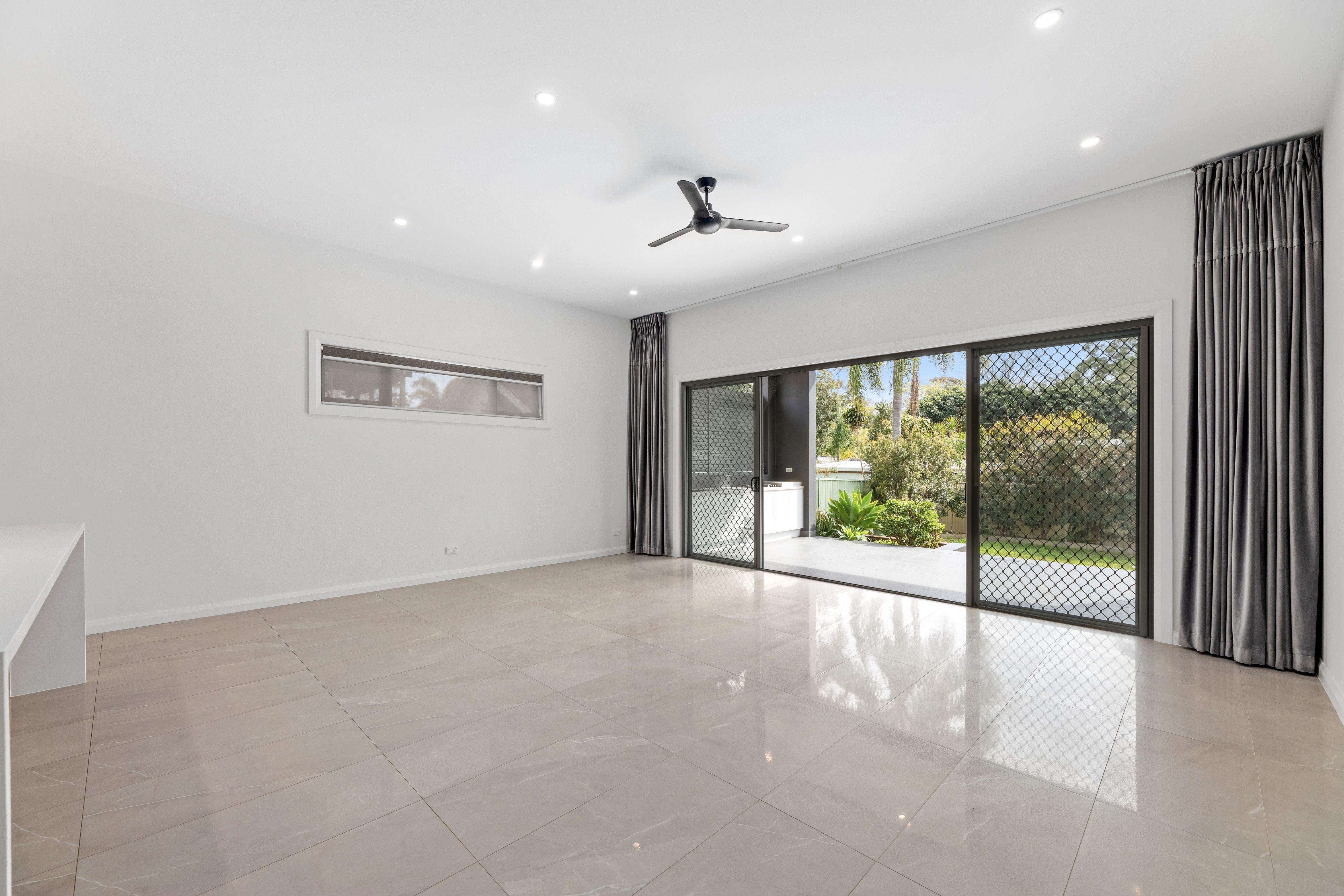 DuplexSemi-detached for Sale: Miranda, NSW 2228, NSW, 2228