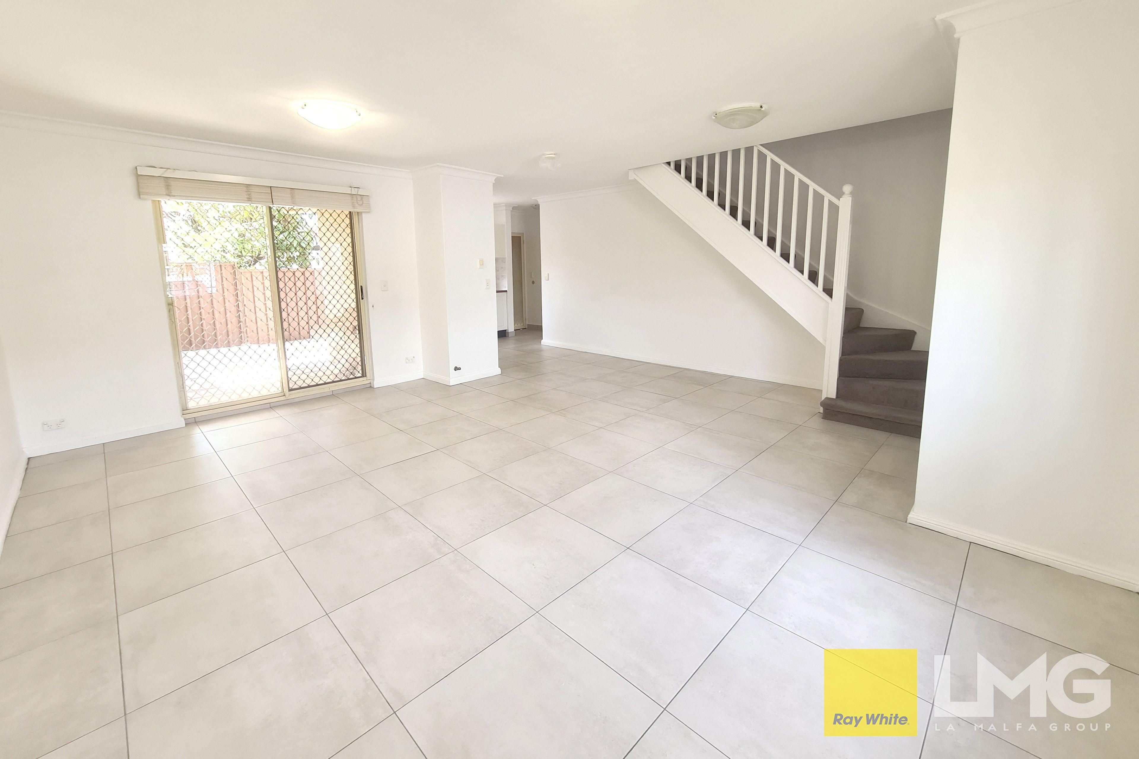 Townhouse for Sale: Auburn, NSW 2144, NSW, 2144