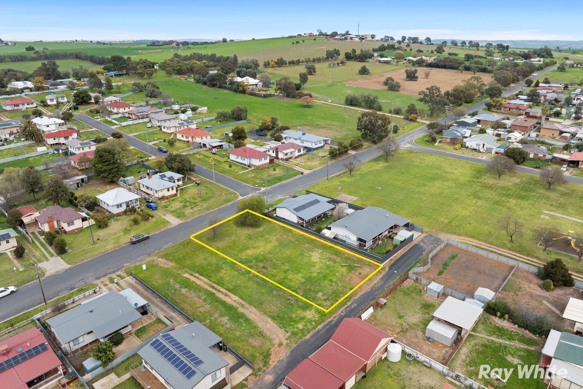 Prop-GPT: Land: NSW Junee, NSW 2663 Home For Sale
