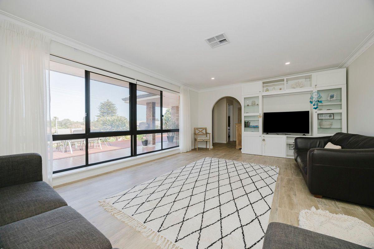 House for Sale: Yanchep, WA 6035, WA, 6035