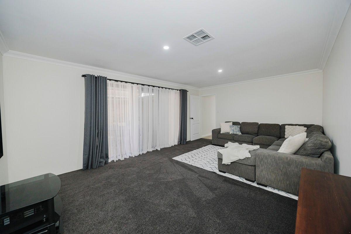 House for Sale: Yanchep, WA 6035, WA, 6035