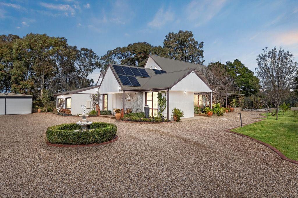 House for Sale: Werribee, VIC 3030, VIC, 3030