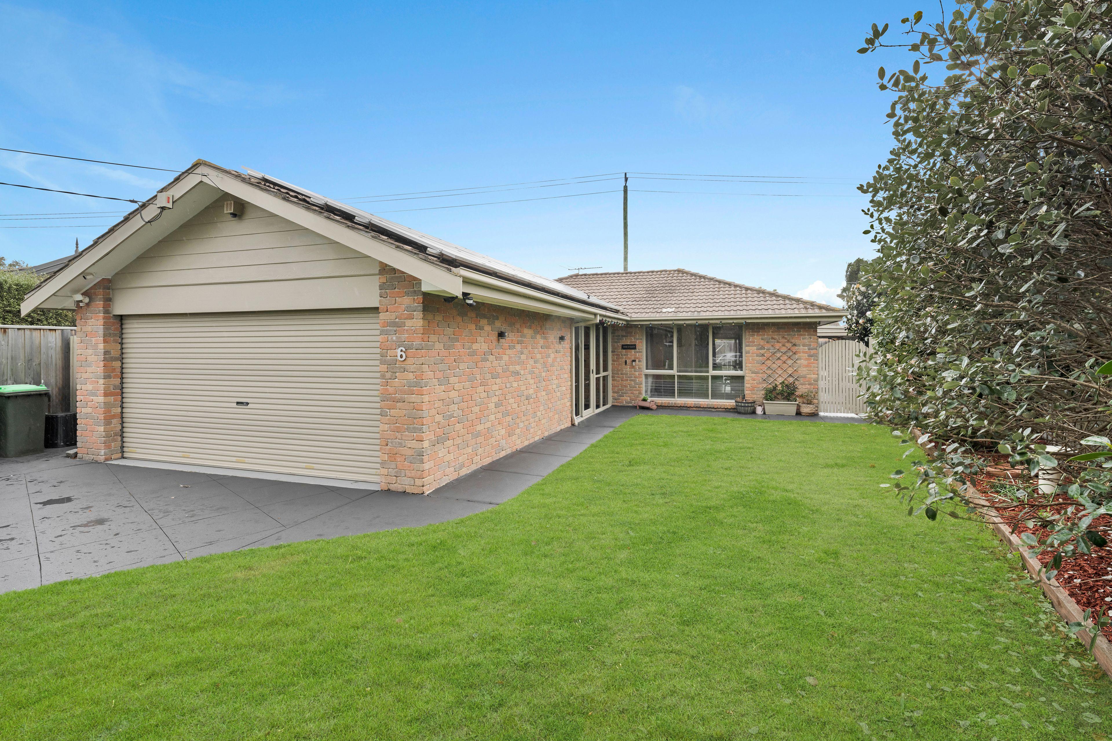 Prop-GPT: House: VIC Seaford, VIC 3198 Home For Sale