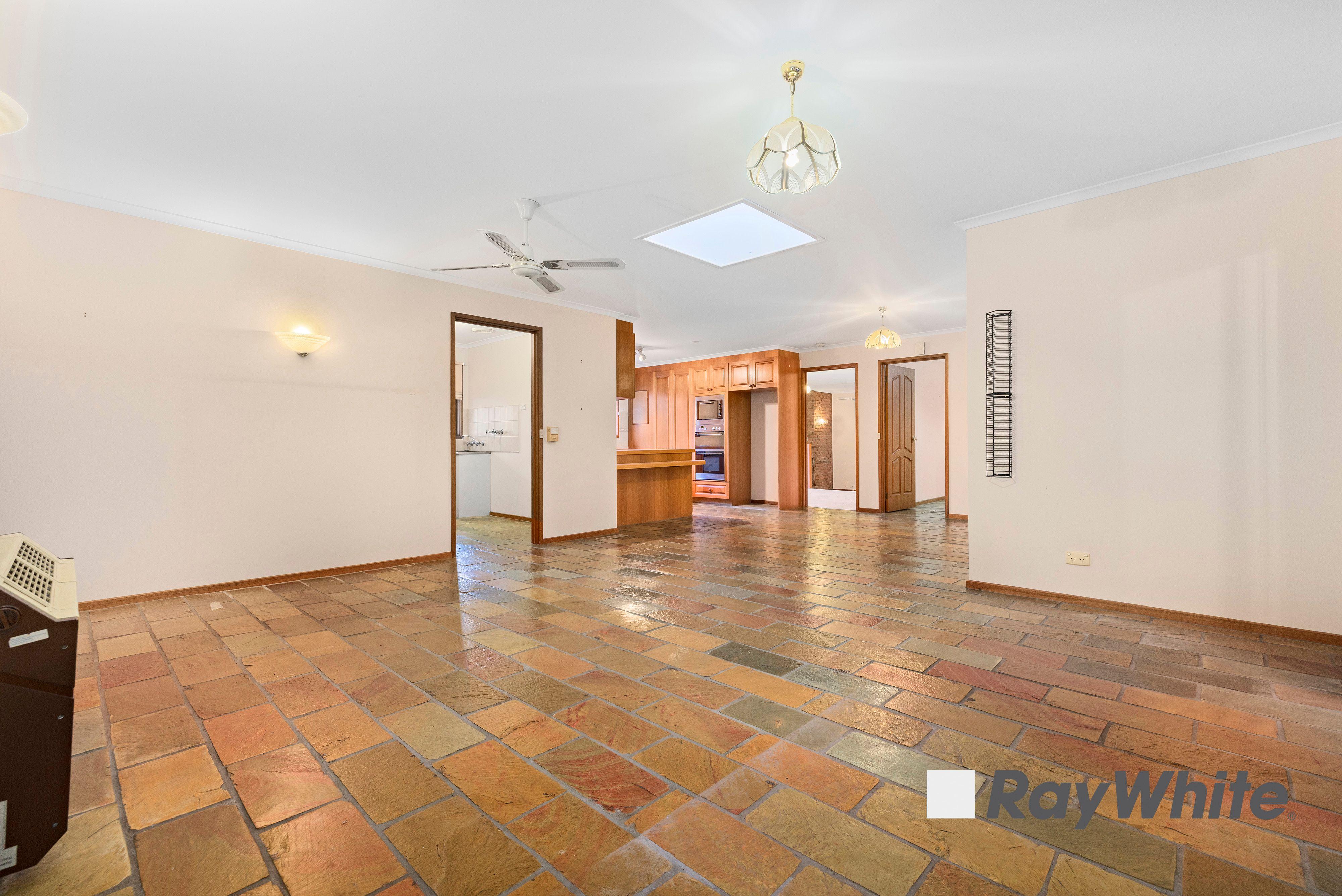 House for Sale: Narre Warren North, VIC 3804, VIC, 3804