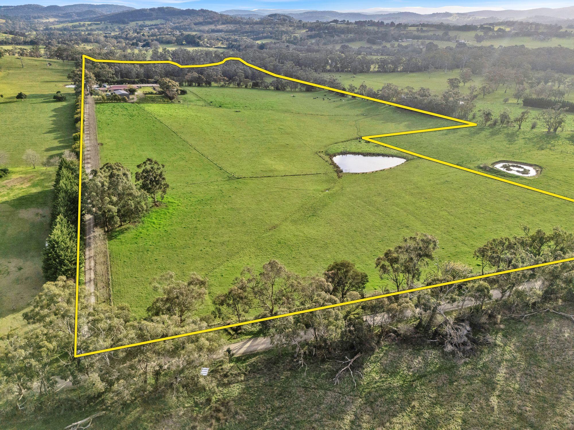 Prop-GPT: Lifestyle: VIC Nar Nar Goon, VIC 3812 Rural