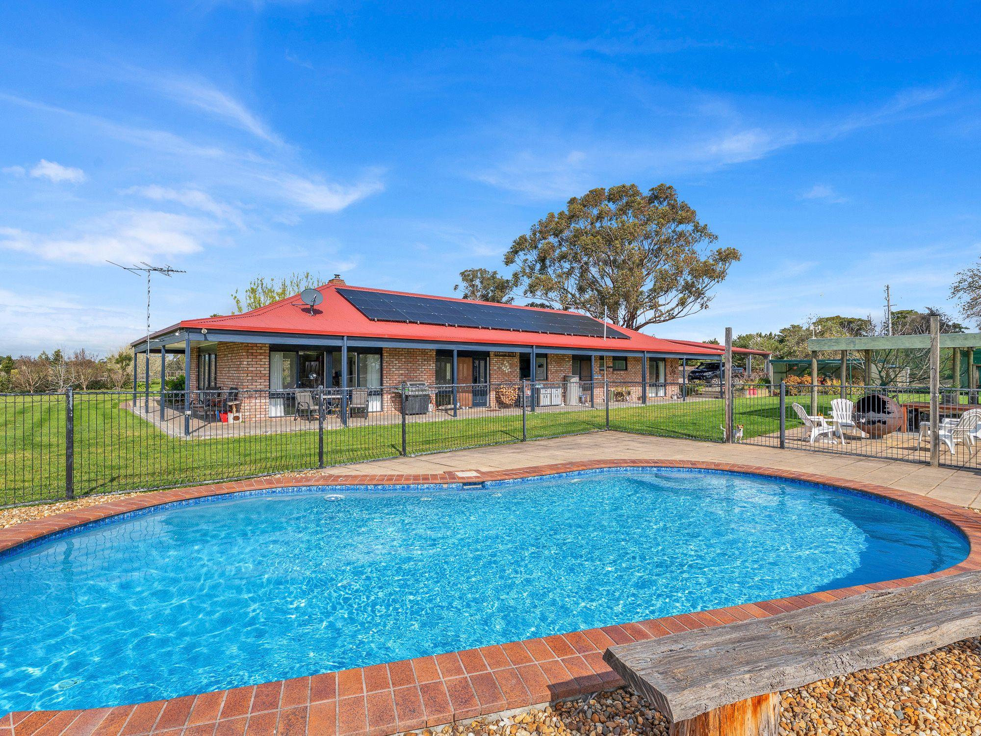 Lifestyle for Sale: Nar Nar Goon, VIC 3812, VIC, 3812
