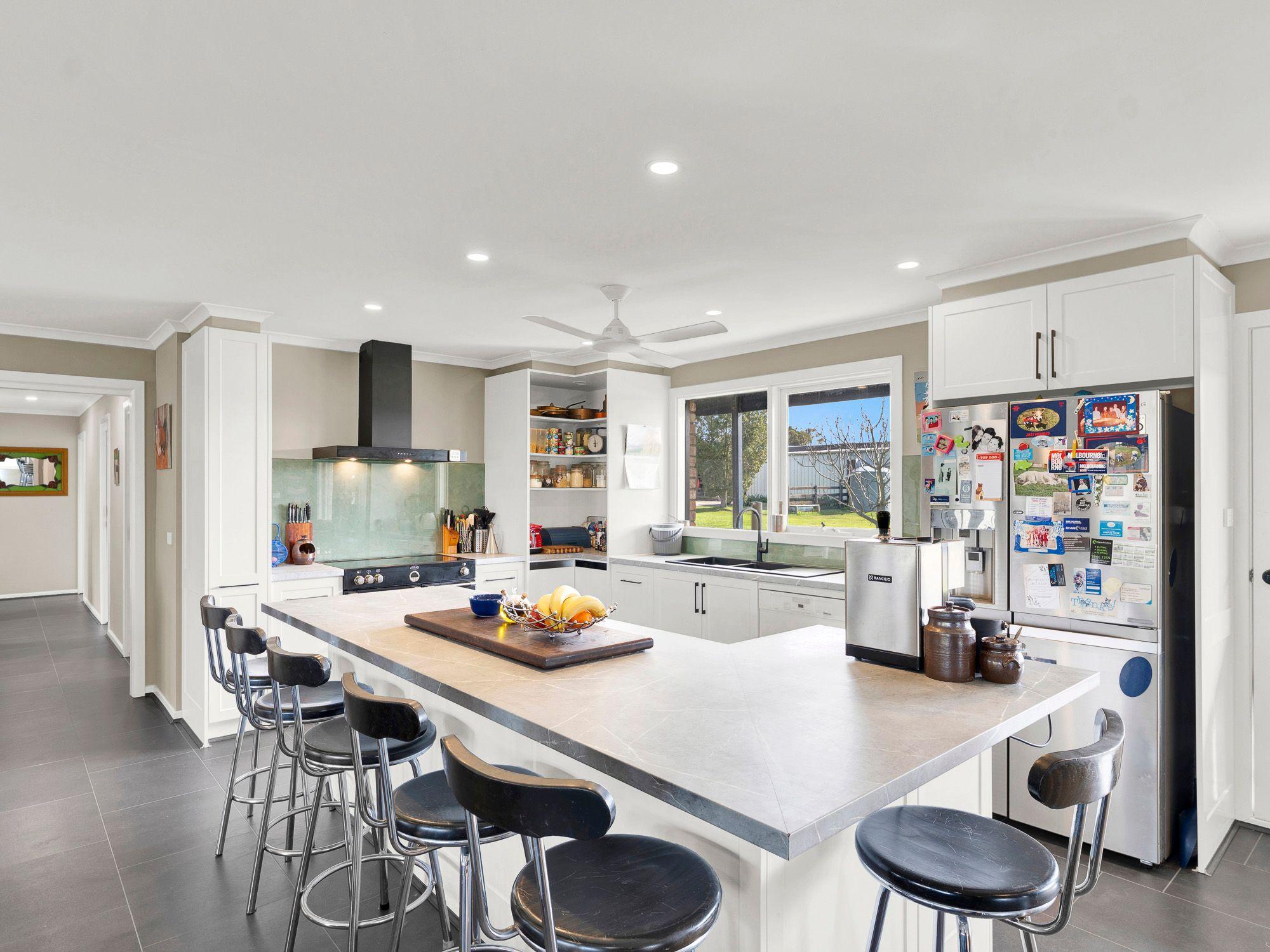 Lifestyle for Sale: Nar Nar Goon, VIC 3812, VIC, 3812