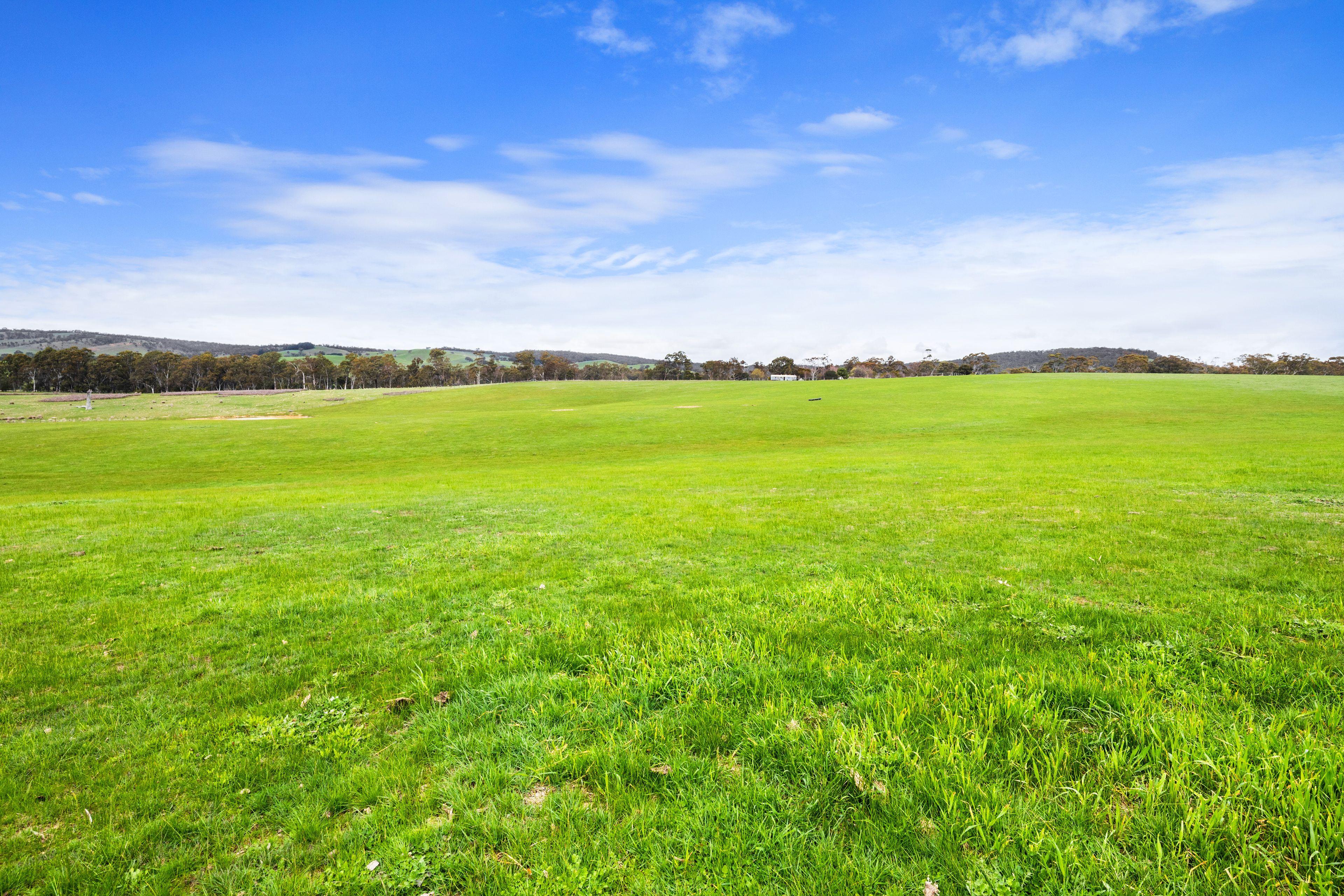 Land for Sale: Mount Lonarch, VIC 3468, VIC, 3468