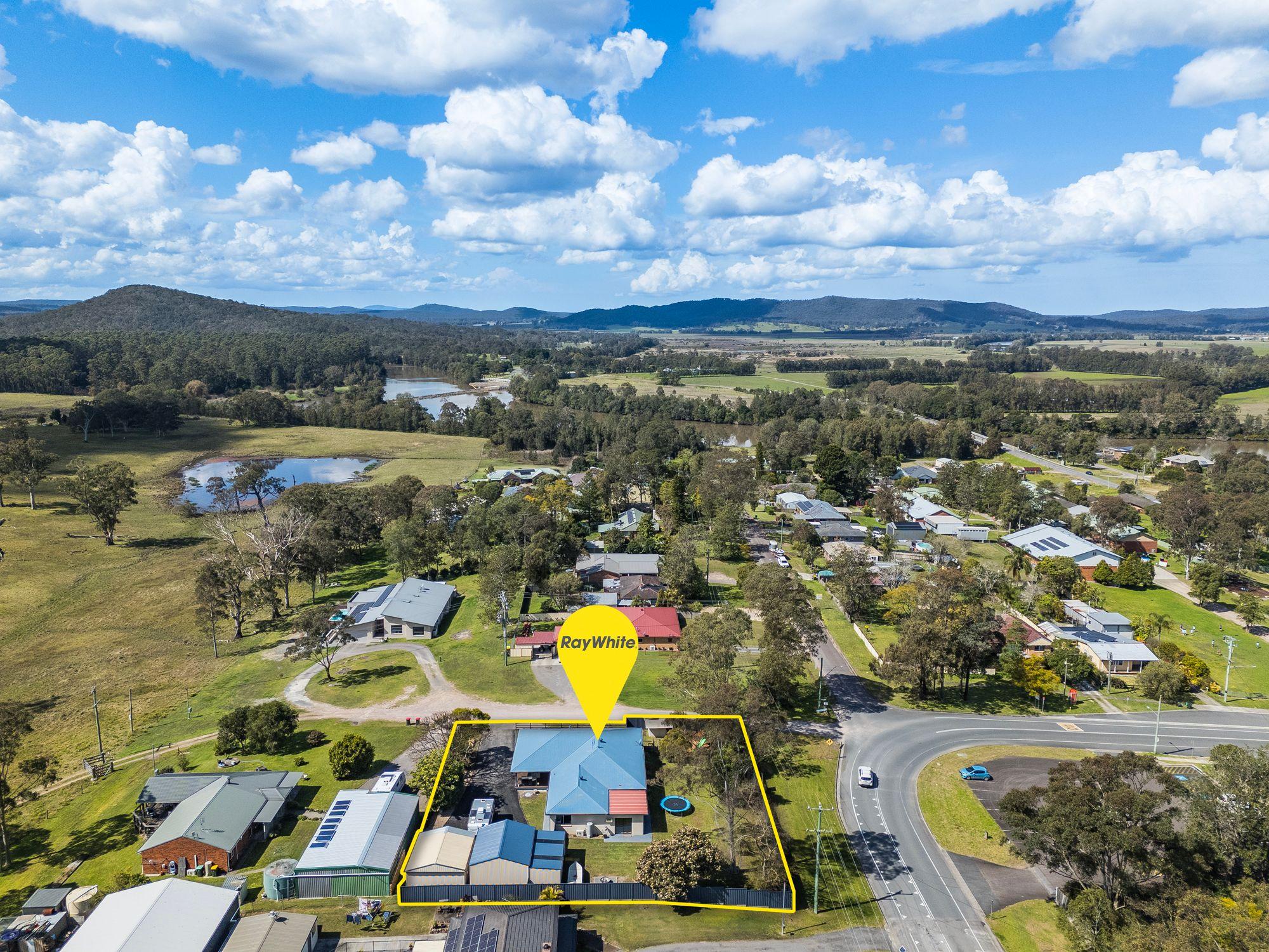 House for Sale: East Seaham, NSW 2324, NSW, 2324